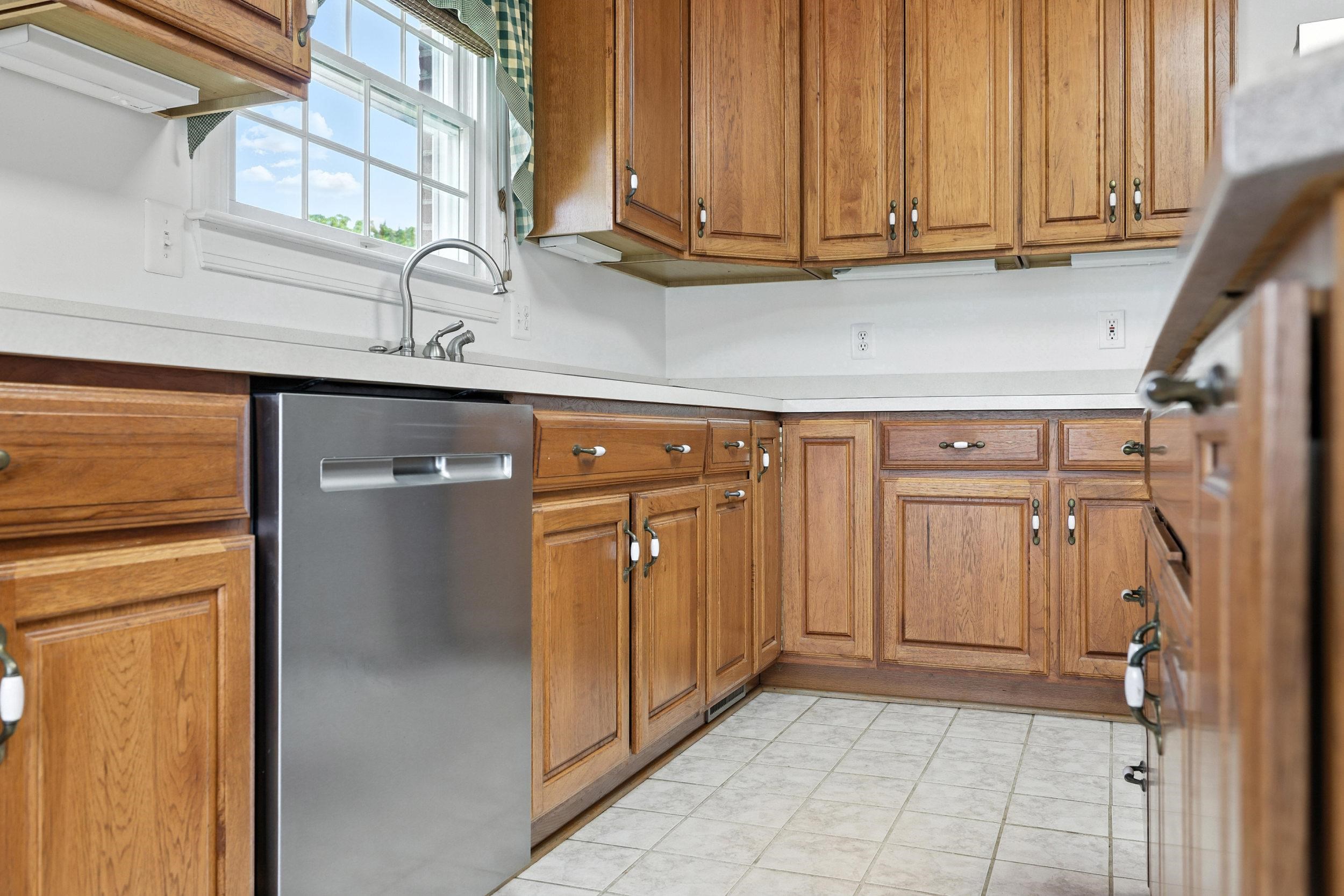 360 LAZY RIVER EAST RD, LURAY, Virginia 22835, 4 Bedrooms Bedrooms, ,4 BathroomsBathrooms,Residential,360 LAZY RIVER EAST RD,666191 MLS # 666191