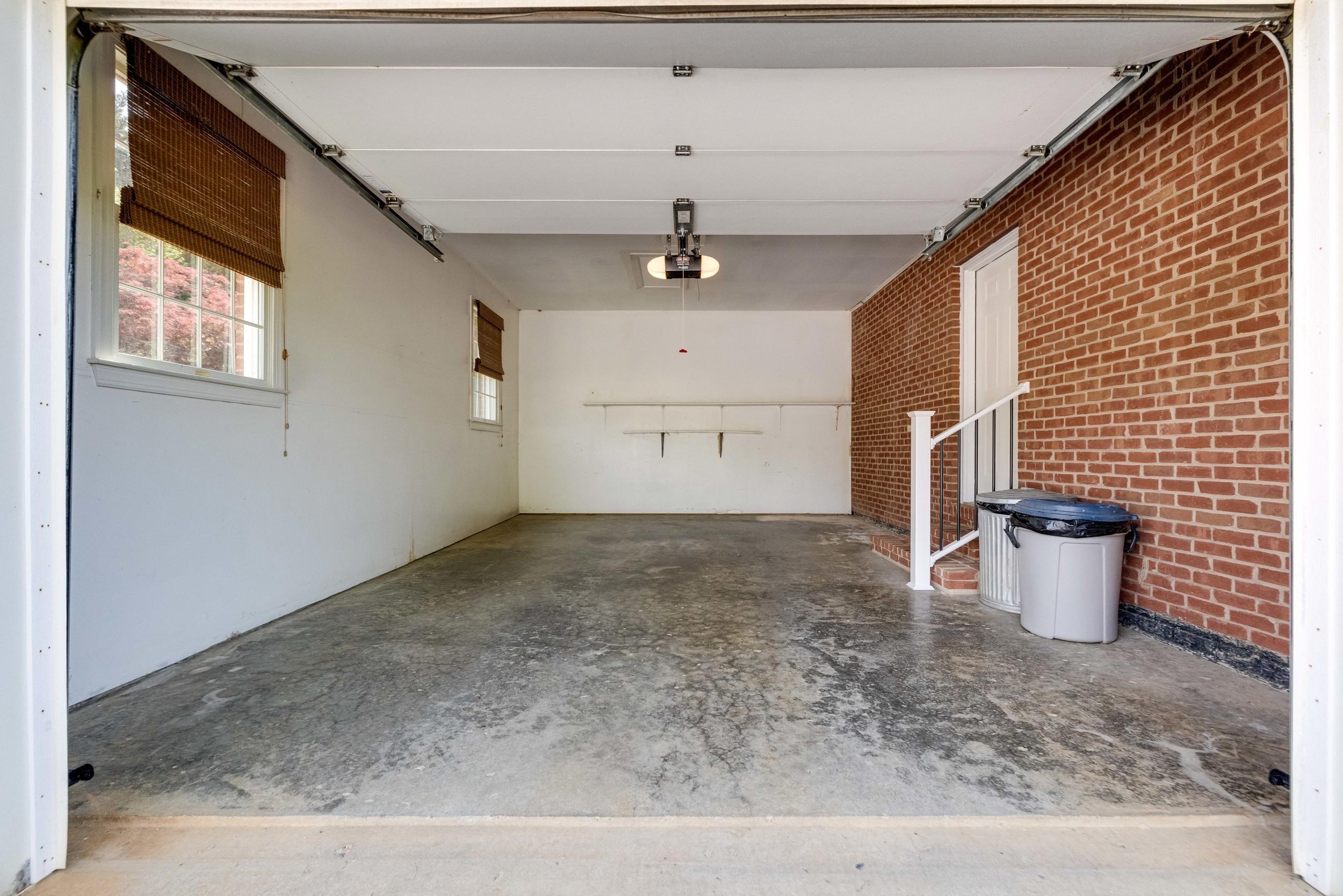 360 LAZY RIVER EAST RD, LURAY, Virginia 22835, 4 Bedrooms Bedrooms, ,4 BathroomsBathrooms,Residential,360 LAZY RIVER EAST RD,666191 MLS # 666191