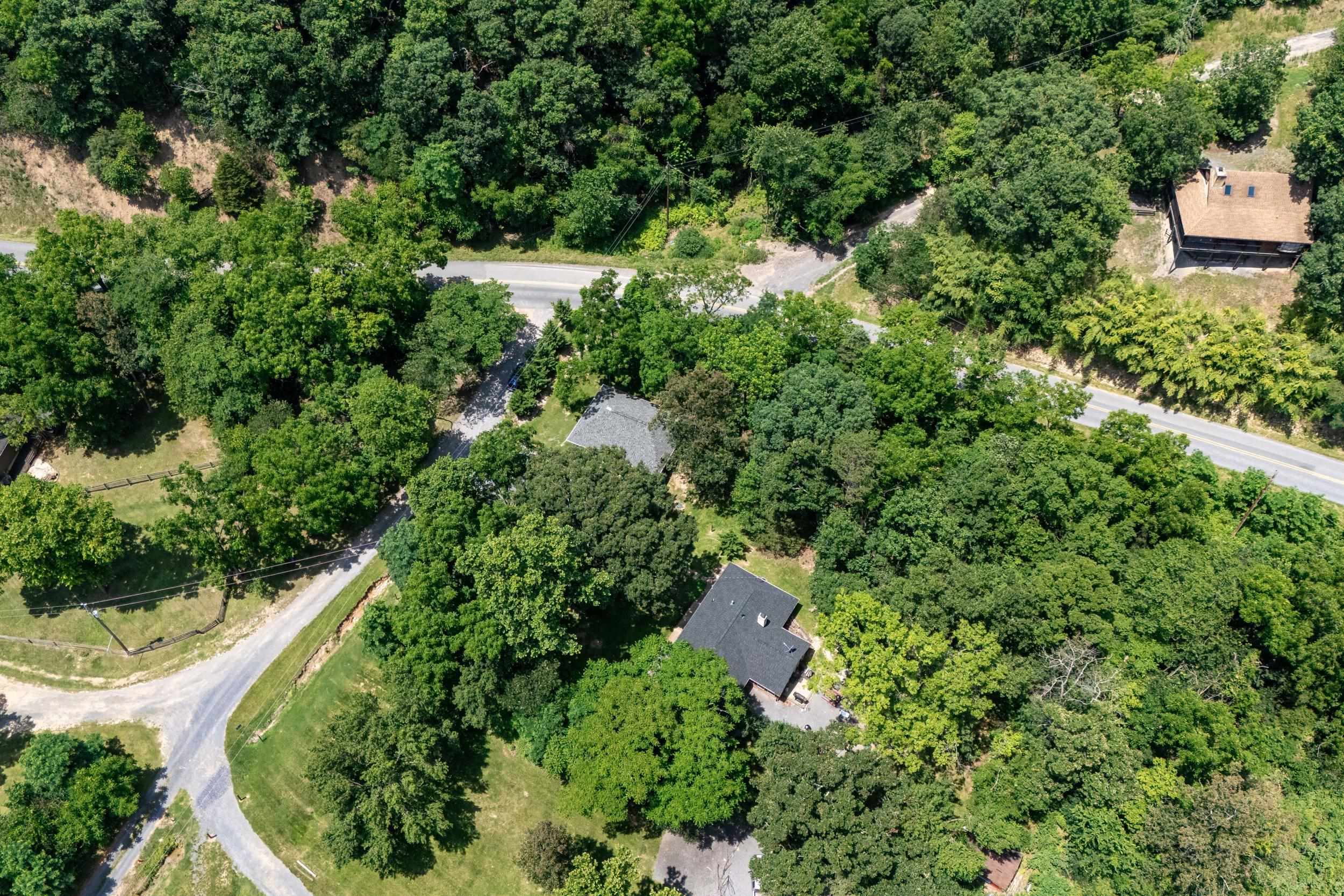123 FISHERMANS LN, LURAY, Virginia 22835, 3 Bedrooms Bedrooms, ,1 BathroomBathrooms,Residential,123 FISHERMANS LN,666192 MLS # 666192
