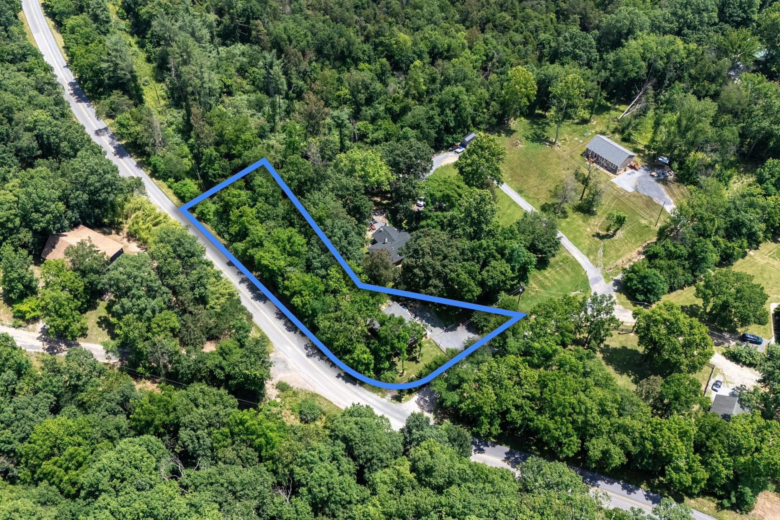 123 FISHERMANS LN, LURAY, Virginia 22835, 3 Bedrooms Bedrooms, ,1 BathroomBathrooms,Residential,123 FISHERMANS LN,666192 MLS # 666192