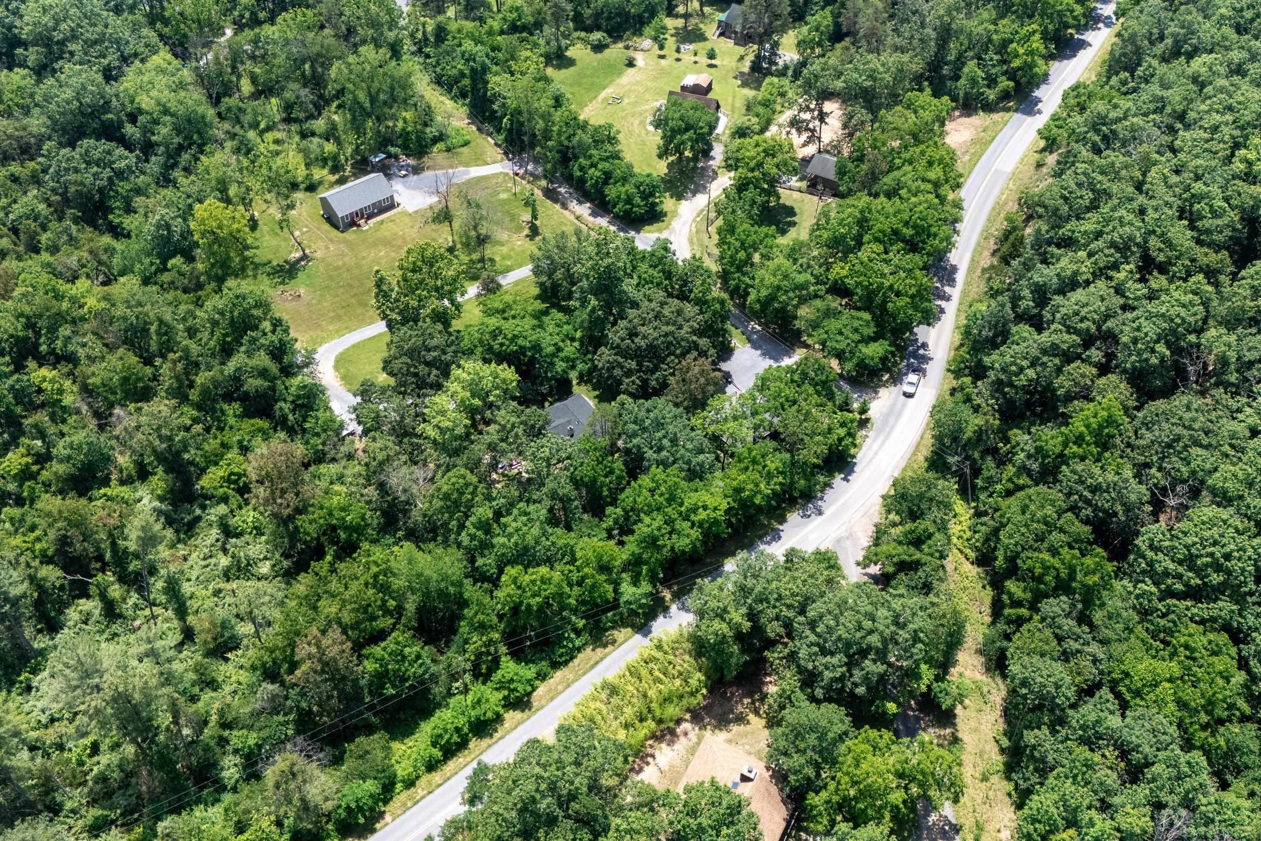 123 FISHERMANS LN, LURAY, Virginia 22835, 3 Bedrooms Bedrooms, ,1 BathroomBathrooms,Residential,123 FISHERMANS LN,666192 MLS # 666192