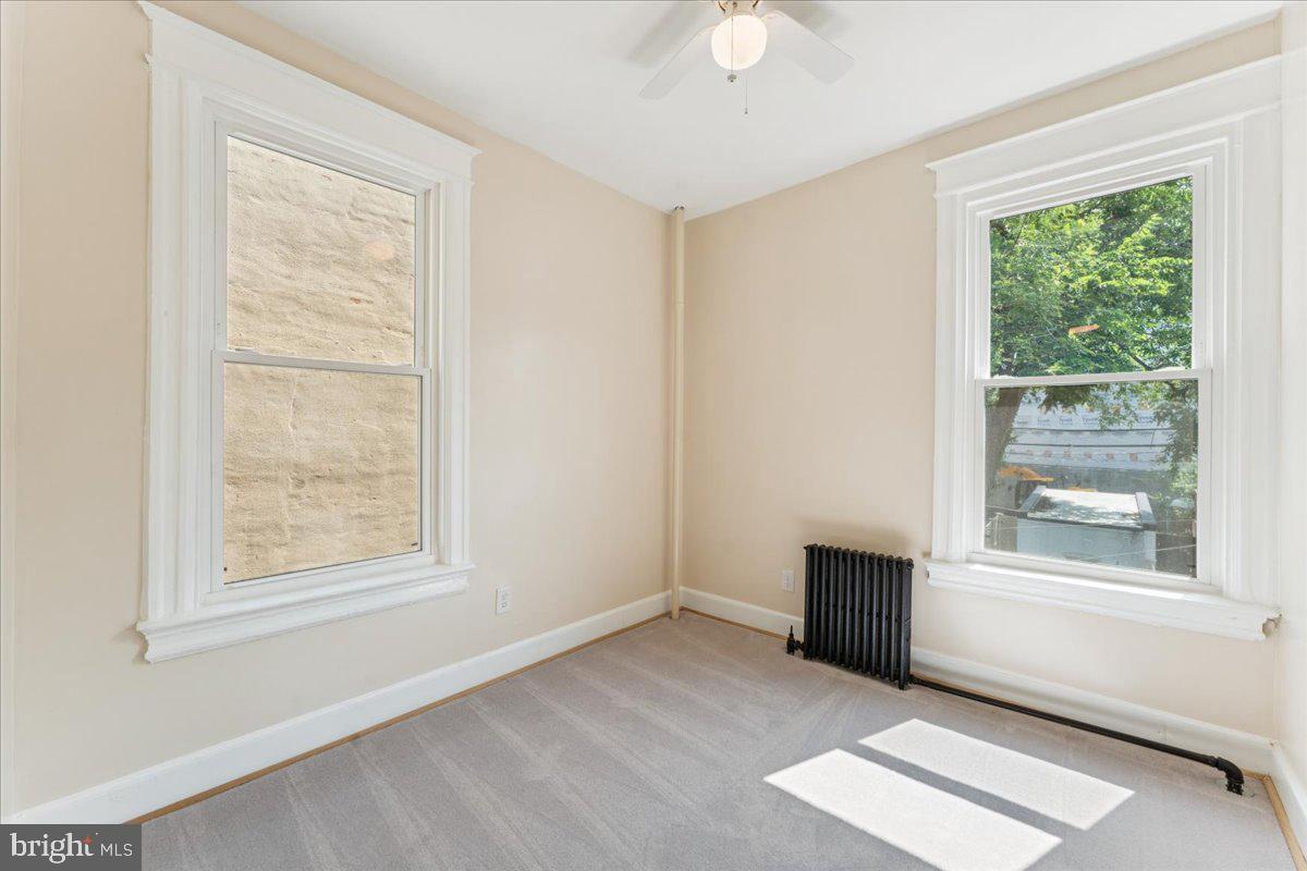 728 13TH ST SE, WASHINGTON, District Of Columbia 20003, 3 Bedrooms Bedrooms, ,1 BathroomBathrooms,Residential,For sale,728 13TH ST SE,DCDC2201504 MLS # DCDC2201504