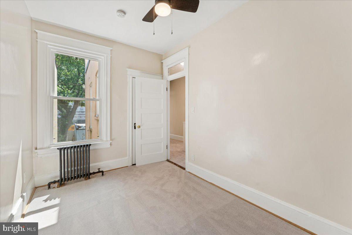 728 13TH ST SE, WASHINGTON, District Of Columbia 20003, 3 Bedrooms Bedrooms, ,1 BathroomBathrooms,Residential,For sale,728 13TH ST SE,DCDC2201504 MLS # DCDC2201504