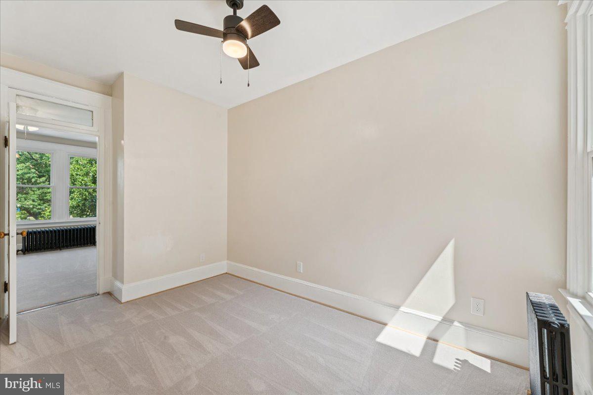 728 13TH ST SE, WASHINGTON, District Of Columbia 20003, 3 Bedrooms Bedrooms, ,1 BathroomBathrooms,Residential,For sale,728 13TH ST SE,DCDC2201504 MLS # DCDC2201504
