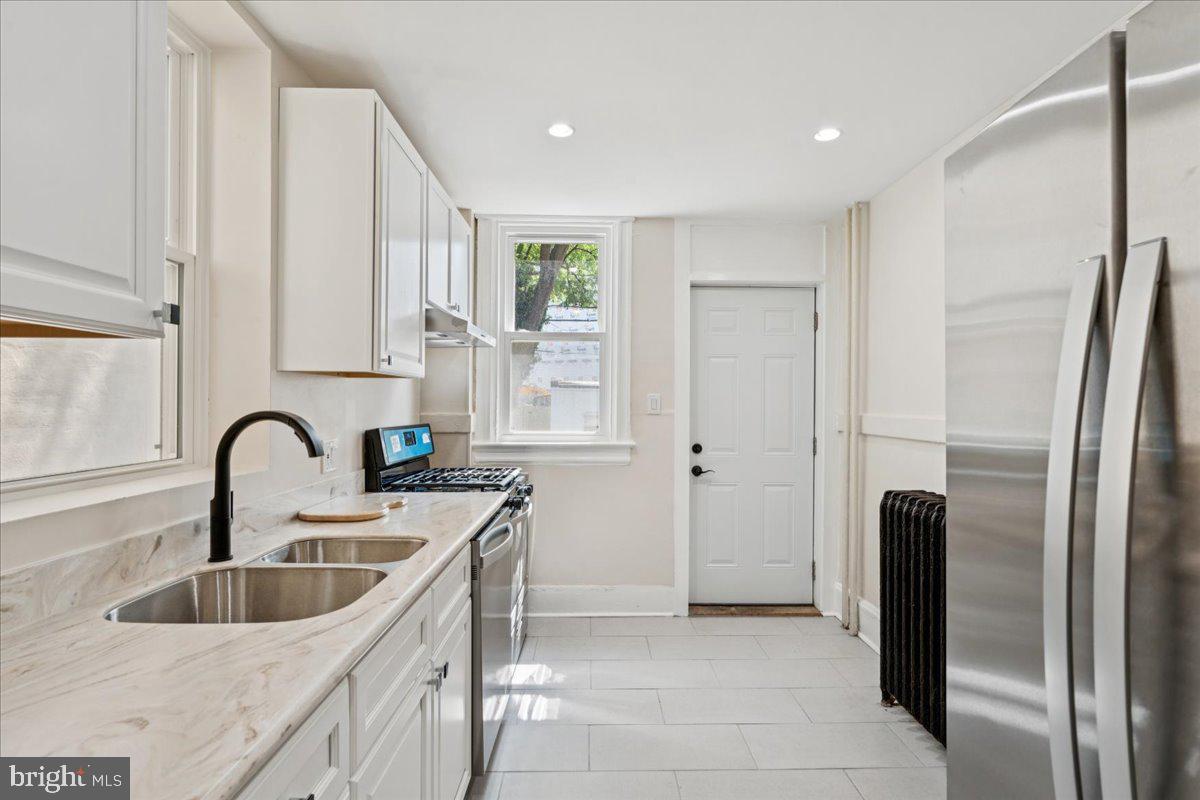 728 13TH ST SE, WASHINGTON, District Of Columbia 20003, 3 Bedrooms Bedrooms, ,1 BathroomBathrooms,Residential,For sale,728 13TH ST SE,DCDC2201504 MLS # DCDC2201504