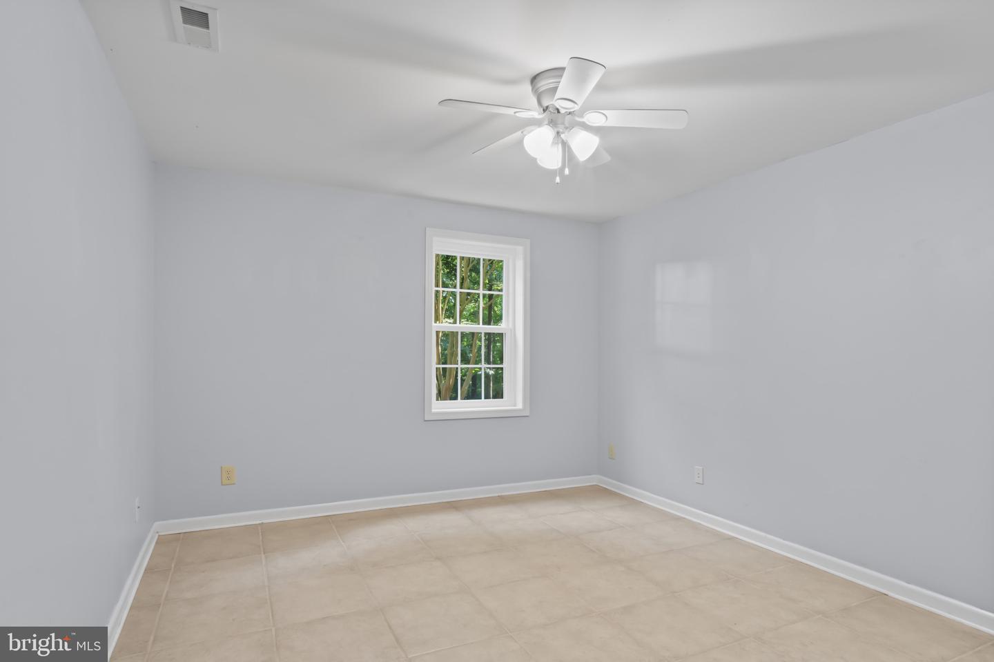 9913 ASHMEADE CT, FREDERICKSBURG, Virginia 22407, 5 Bedrooms Bedrooms, ,3 BathroomsBathrooms,Residential,For sale,9913 ASHMEADE CT,VASP2033454 MLS # VASP2033454