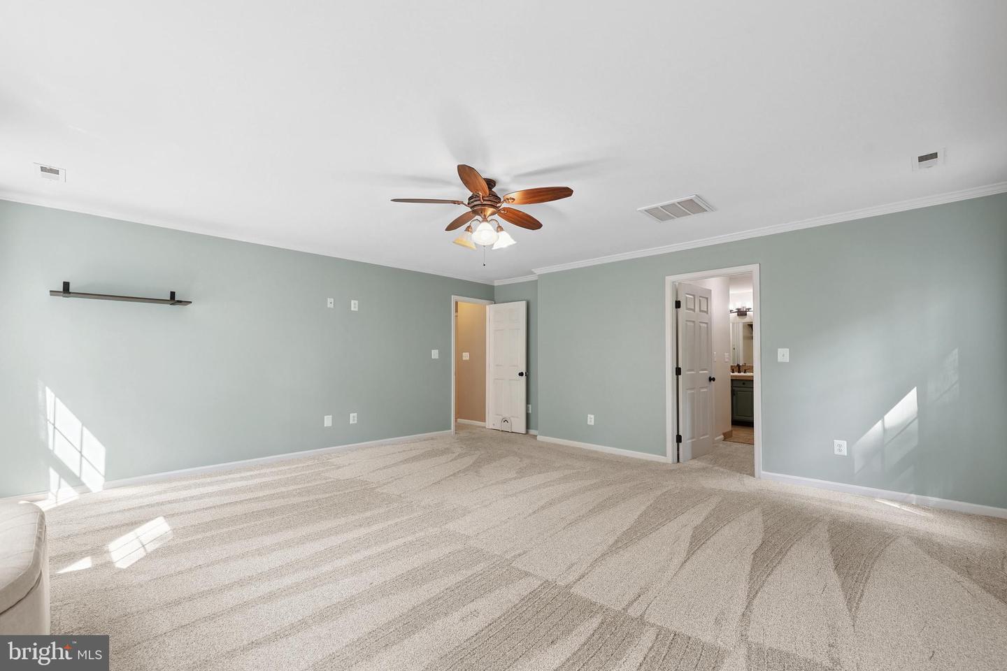 78 HAMLIN DR, FREDERICKSBURG, Virginia 22405, 5 Bedrooms Bedrooms, ,3 BathroomsBathrooms,Residential,For sale,78 HAMLIN DR,VAST2039154 MLS # VAST2039154