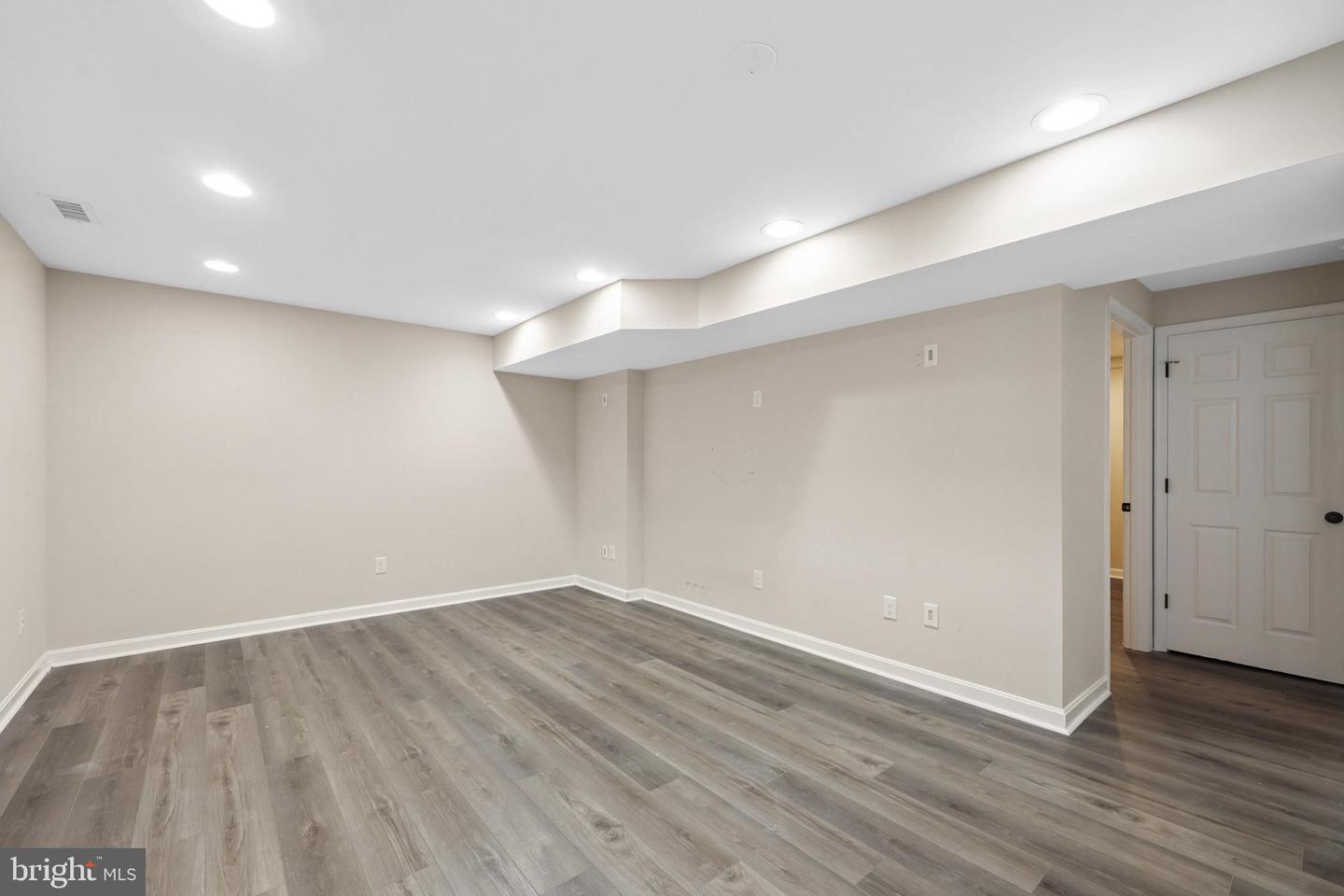 78 HAMLIN DR, FREDERICKSBURG, Virginia 22405, 5 Bedrooms Bedrooms, ,3 BathroomsBathrooms,Residential,For sale,78 HAMLIN DR,VAST2039154 MLS # VAST2039154
