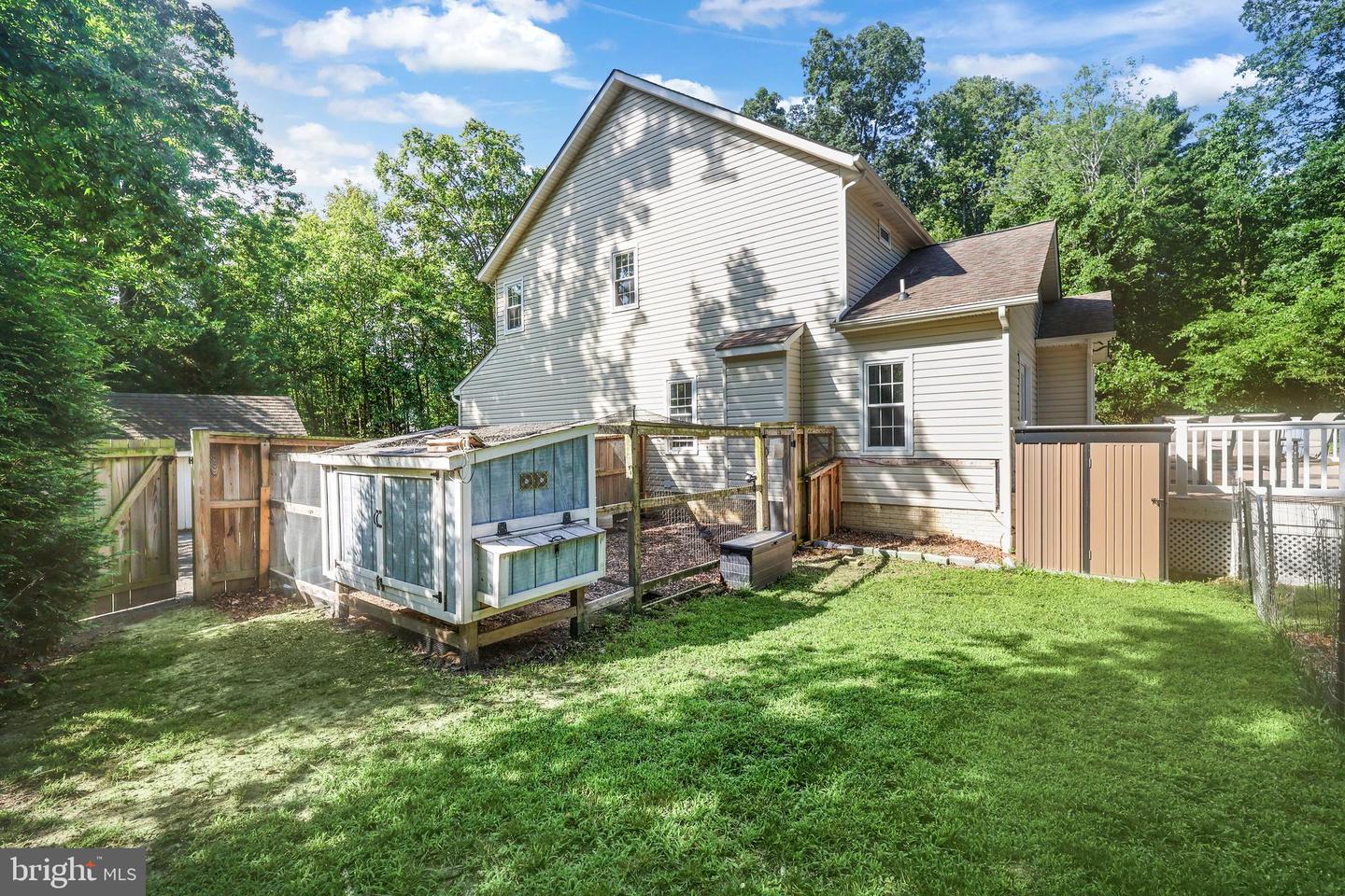 78 HAMLIN DR, FREDERICKSBURG, Virginia 22405, 5 Bedrooms Bedrooms, ,3 BathroomsBathrooms,Residential,For sale,78 HAMLIN DR,VAST2039154 MLS # VAST2039154