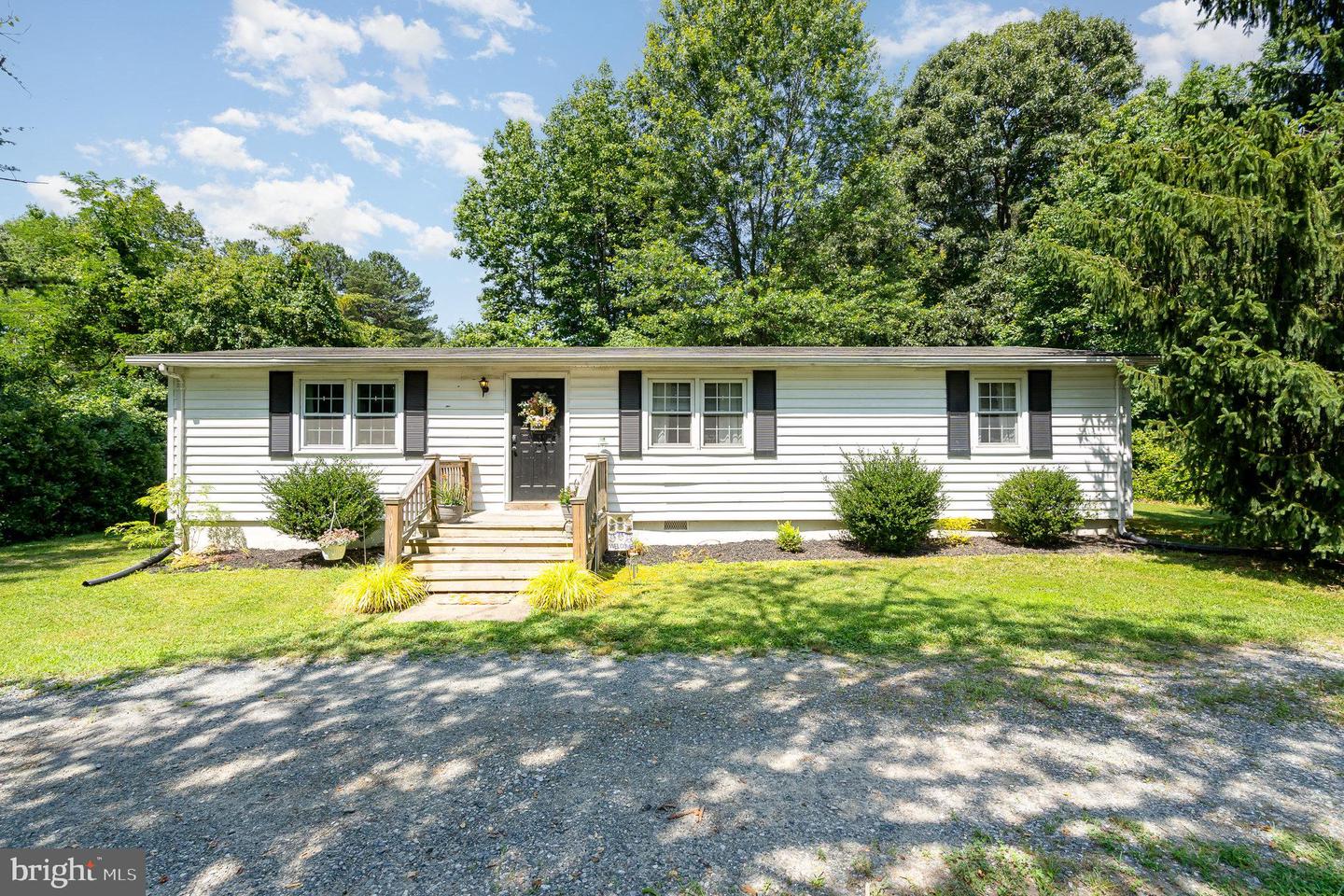 8380 INDIANTOWN RD, KING GEORGE, Virginia 22485, 3 Bedrooms Bedrooms, ,2 BathroomsBathrooms,Residential,For sale,8380 INDIANTOWN RD,VAKG2006476 MLS # VAKG2006476