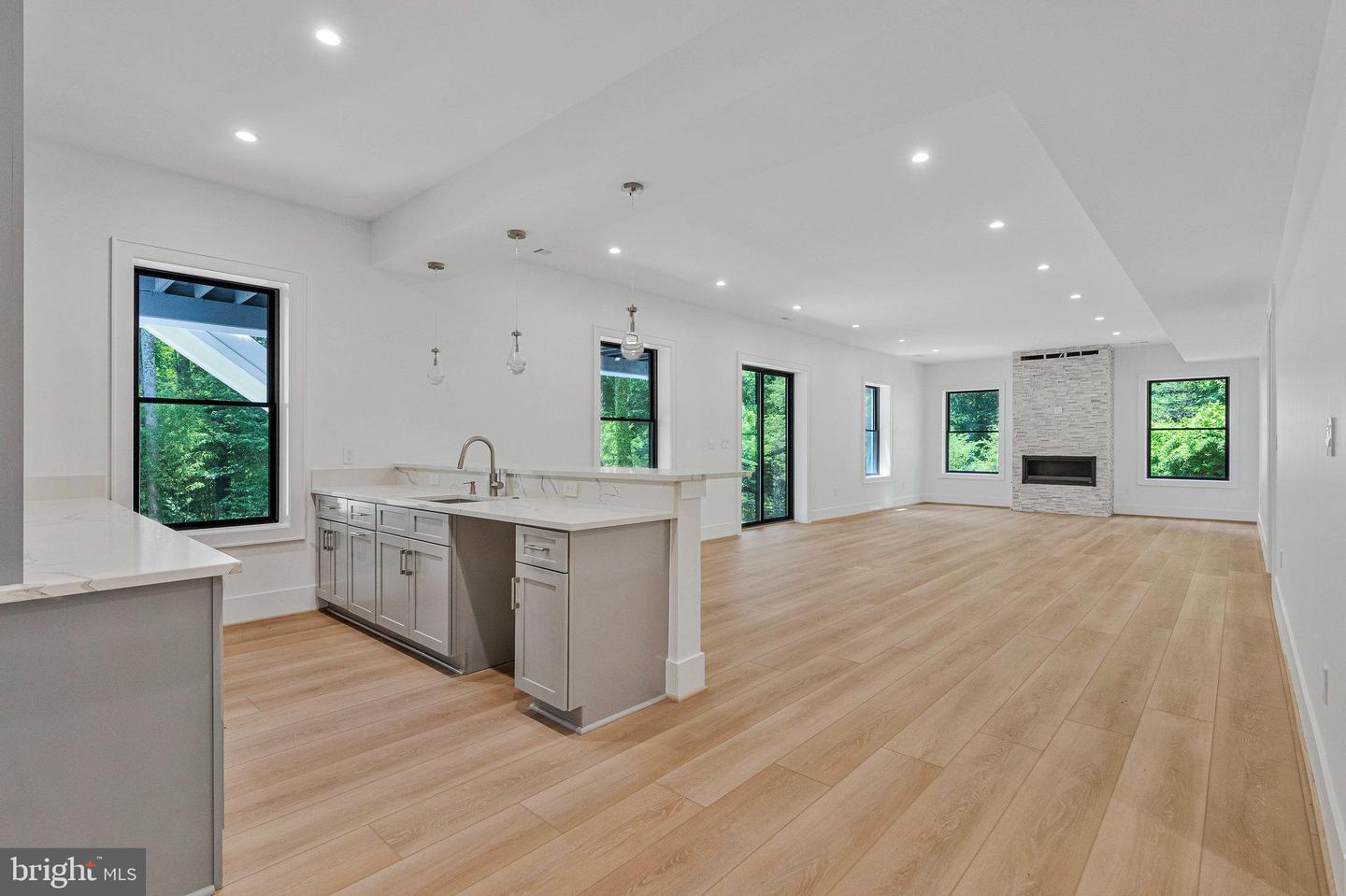 1434 WAGGAMAN CIR, MCLEAN, Virginia 22101, 6 Bedrooms Bedrooms, ,6 BathroomsBathrooms,Residential,For sale,1434 WAGGAMAN CIR,VAFX2243718 MLS # VAFX2243718