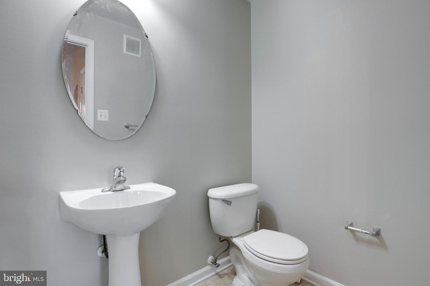 2703 SHEFFIELD HILL WAY, WOODBRIDGE, Virginia 22191, 3 Bedrooms Bedrooms, ,2 BathroomsBathrooms,Residential,For sale,2703 SHEFFIELD HILL WAY,VAPW2095728 MLS # VAPW2095728