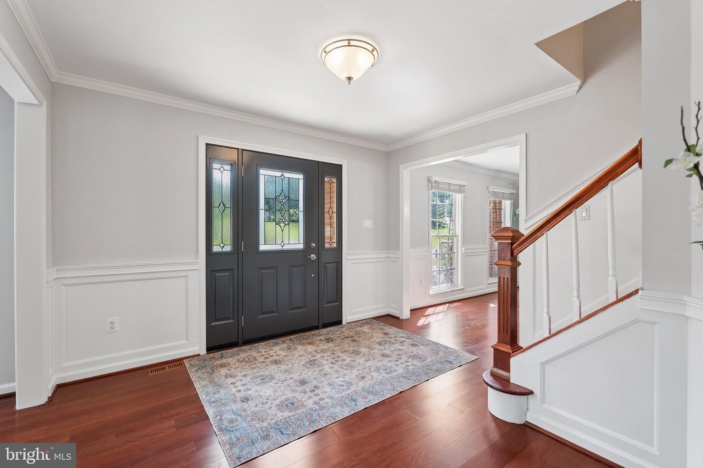 9802 DAYS FARM DR, VIENNA, Virginia 22182, 5 Bedrooms Bedrooms, ,2 BathroomsBathrooms,Residential,For sale,9802 DAYS FARM DR,VAFX2243786 MLS # VAFX2243786