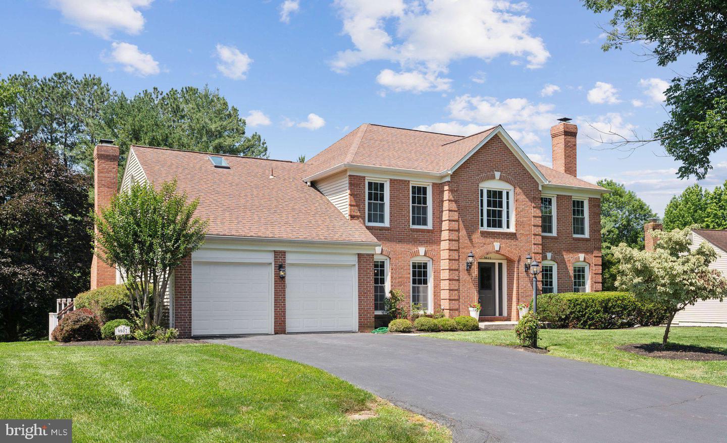 9802 DAYS FARM DR, VIENNA, Virginia 22182, 5 Bedrooms Bedrooms, ,2 BathroomsBathrooms,Residential,For sale,9802 DAYS FARM DR,VAFX2243786 MLS # VAFX2243786
