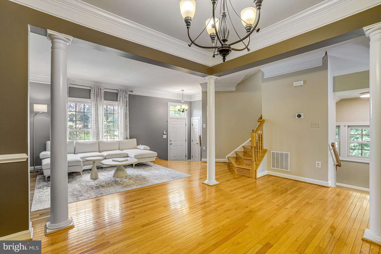 6288 LEVI CT, SPRINGFIELD, Virginia 22150, 4 Bedrooms Bedrooms, ,3 BathroomsBathrooms,Residential,For sale,6288 LEVI CT,VAFX2244212 MLS # VAFX2244212