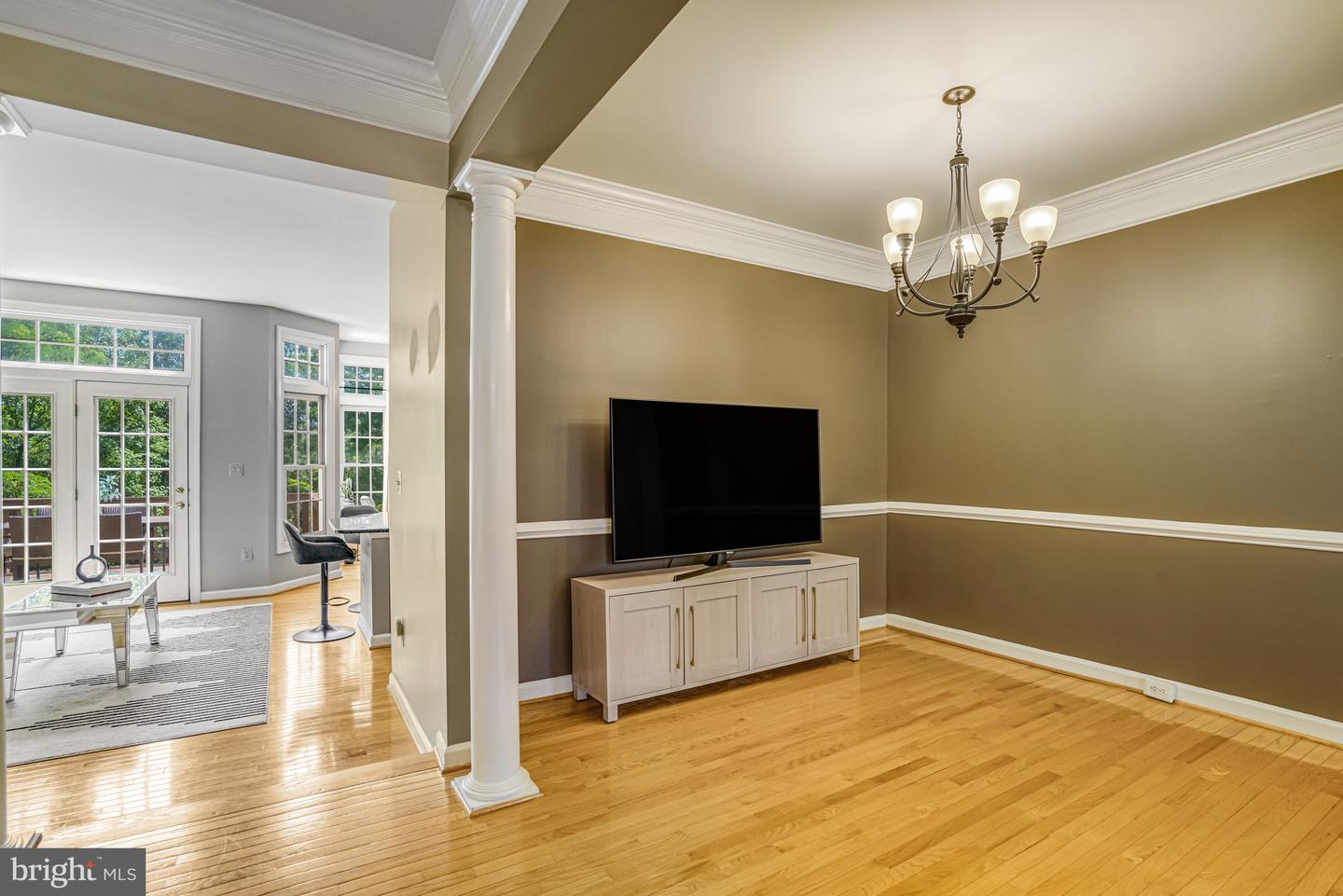 6288 LEVI CT, SPRINGFIELD, Virginia 22150, 4 Bedrooms Bedrooms, ,3 BathroomsBathrooms,Residential,For sale,6288 LEVI CT,VAFX2244212 MLS # VAFX2244212
