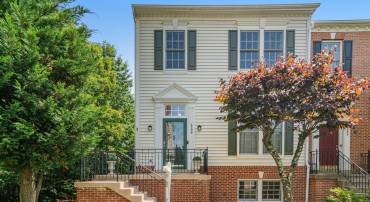 6288 LEVI CT, SPRINGFIELD, Virginia 22150, 4 Bedrooms Bedrooms, ,3 BathroomsBathrooms,Residential,For sale,6288 LEVI CT,VAFX2244212 MLS # VAFX2244212
