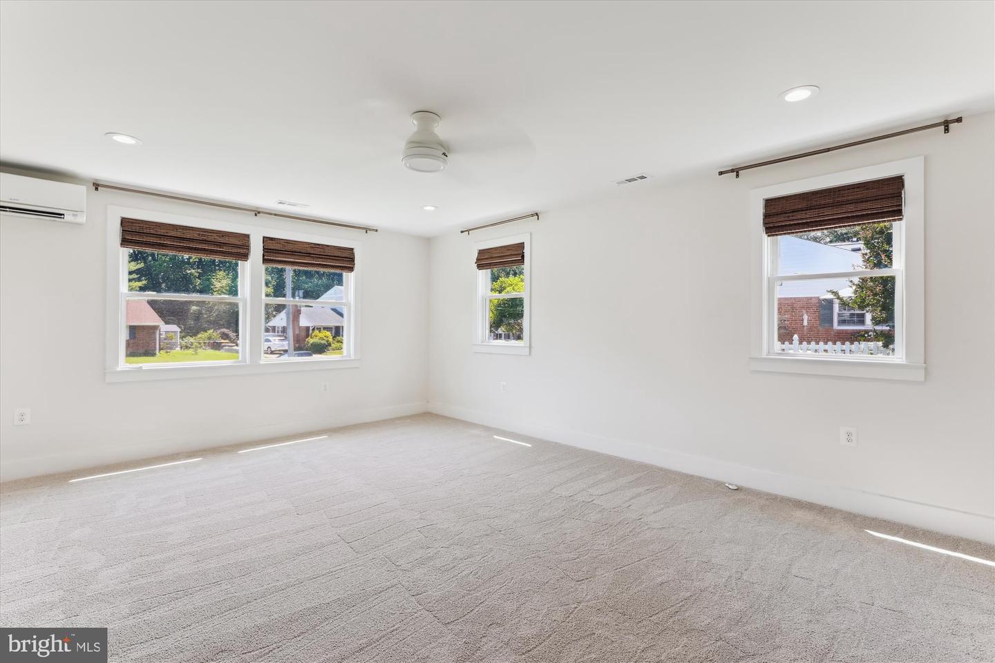 5214 JULIET ST, SPRINGFIELD, Virginia 22151, 3 Bedrooms Bedrooms, ,2 BathroomsBathrooms,Residential,For sale,5214 JULIET ST,VAFX2244358 MLS # VAFX2244358