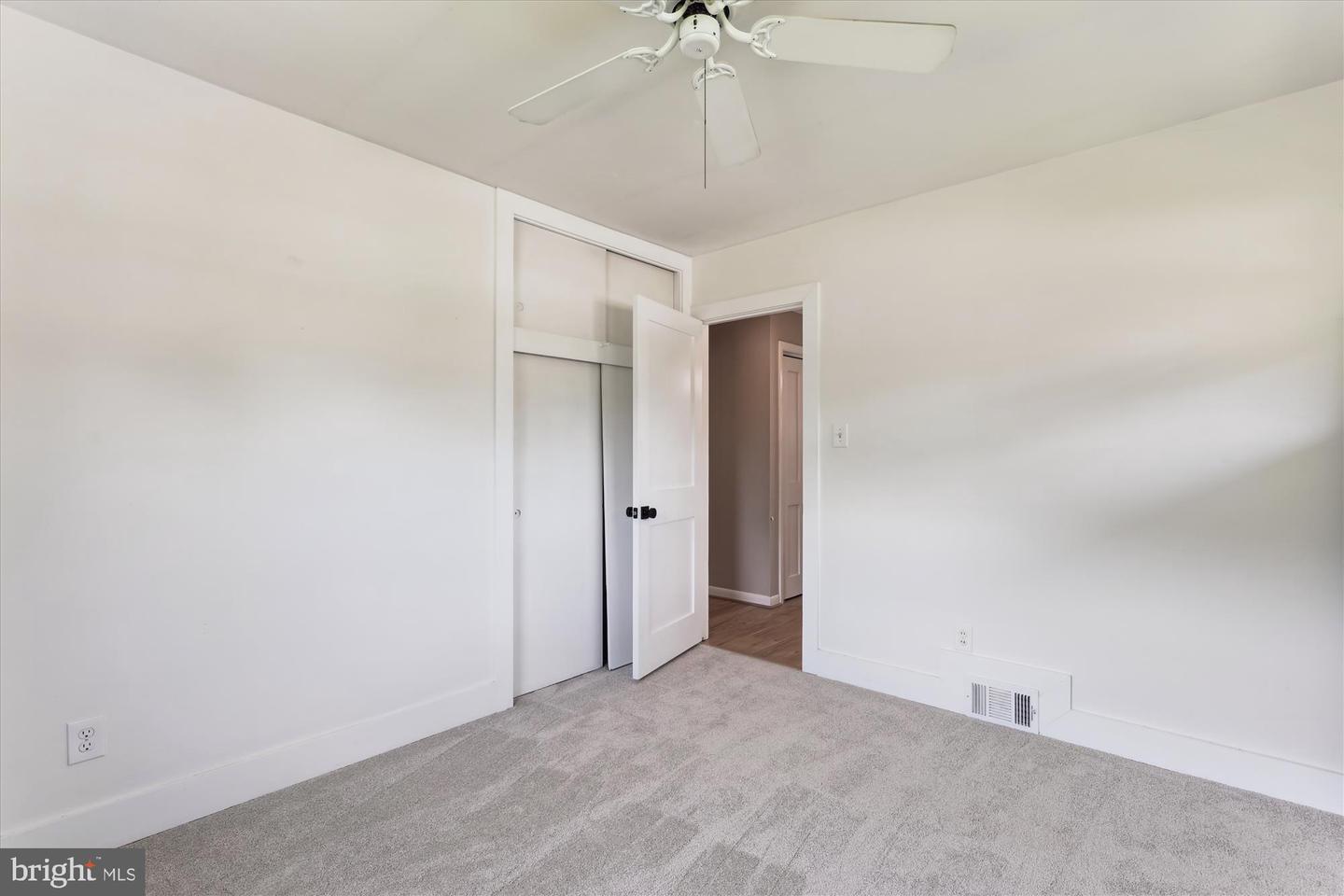 5214 JULIET ST, SPRINGFIELD, Virginia 22151, 3 Bedrooms Bedrooms, ,2 BathroomsBathrooms,Residential,For sale,5214 JULIET ST,VAFX2244358 MLS # VAFX2244358