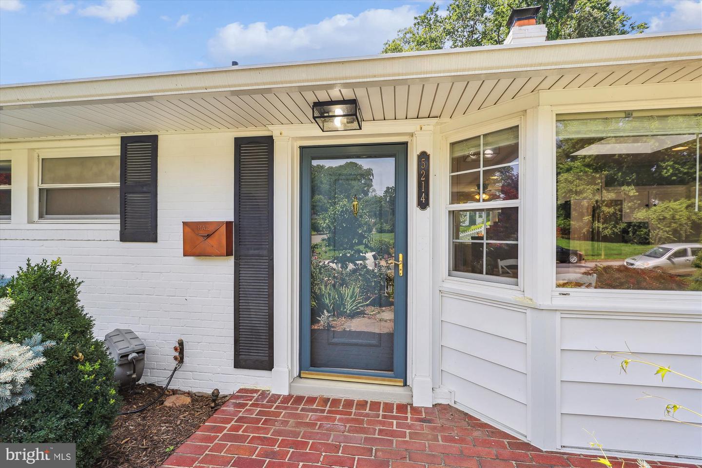 5214 JULIET ST, SPRINGFIELD, Virginia 22151, 3 Bedrooms Bedrooms, ,2 BathroomsBathrooms,Residential,For sale,5214 JULIET ST,VAFX2244358 MLS # VAFX2244358