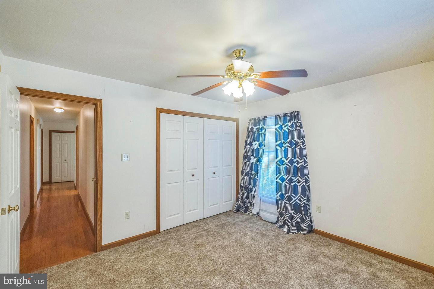 40 GREENHILL LN, EDINBURG, Virginia 22824, 3 Bedrooms Bedrooms, ,2 BathroomsBathrooms,Residential,For sale,40 GREENHILL LN,VASH2011628 MLS # VASH2011628