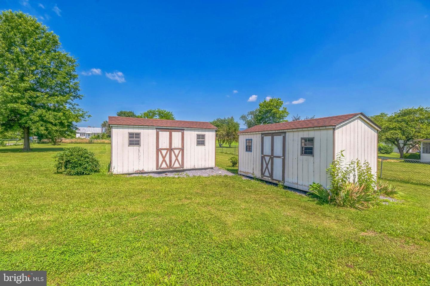 40 GREENHILL LN, EDINBURG, Virginia 22824, 3 Bedrooms Bedrooms, ,2 BathroomsBathrooms,Residential,For sale,40 GREENHILL LN,VASH2011628 MLS # VASH2011628
