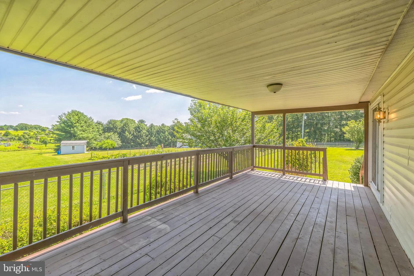 40 GREENHILL LN, EDINBURG, Virginia 22824, 3 Bedrooms Bedrooms, ,2 BathroomsBathrooms,Residential,For sale,40 GREENHILL LN,VASH2011628 MLS # VASH2011628