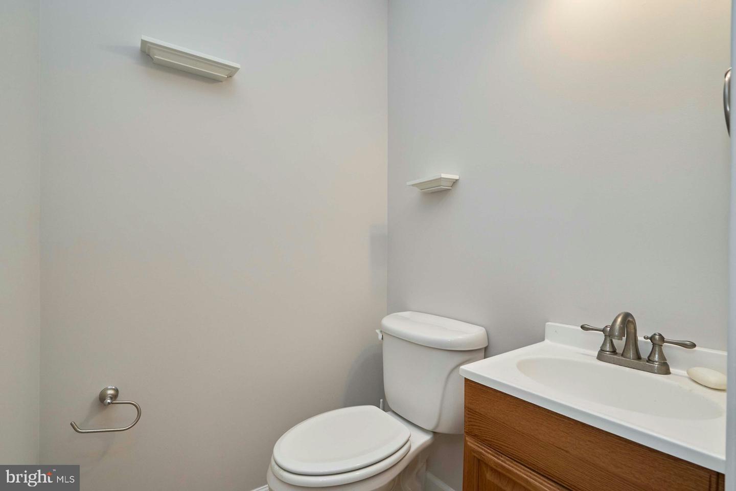 37193 ADAMS GREEN LN, MIDDLEBURG, Virginia 20117, 5 Bedrooms Bedrooms, ,4 BathroomsBathrooms,Residential,For sale,37193 ADAMS GREEN LN,VALO2098618 MLS # VALO2098618