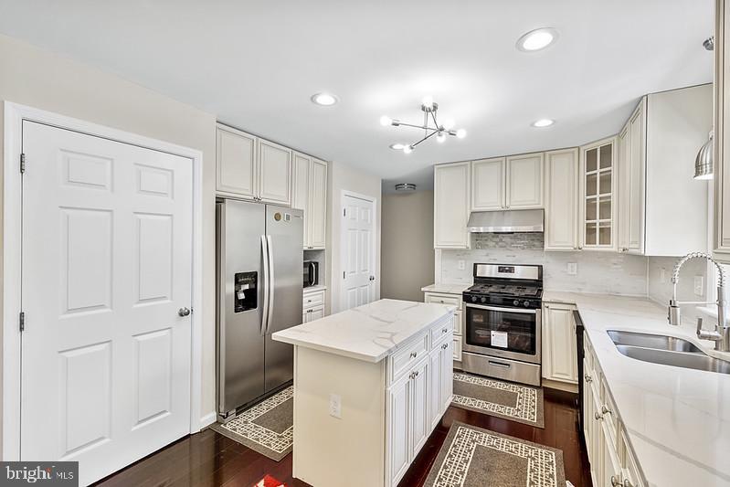 3660 SERENDIPITY RD, WOODBRIDGE, Virginia 22193, 5 Bedrooms Bedrooms, ,4 BathroomsBathrooms,Residential,For sale,3660 SERENDIPITY RD,VAPW2096174 MLS # VAPW2096174