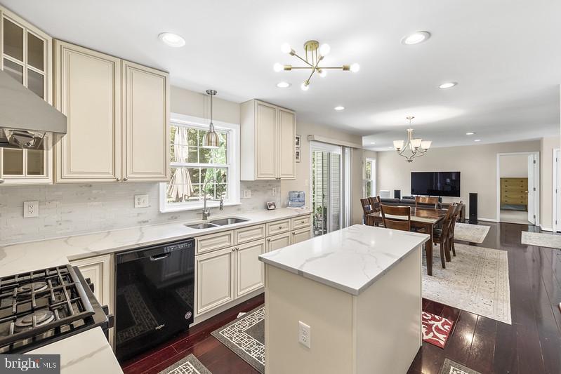 3660 SERENDIPITY RD, WOODBRIDGE, Virginia 22193, 5 Bedrooms Bedrooms, ,4 BathroomsBathrooms,Residential,For sale,3660 SERENDIPITY RD,VAPW2096174 MLS # VAPW2096174