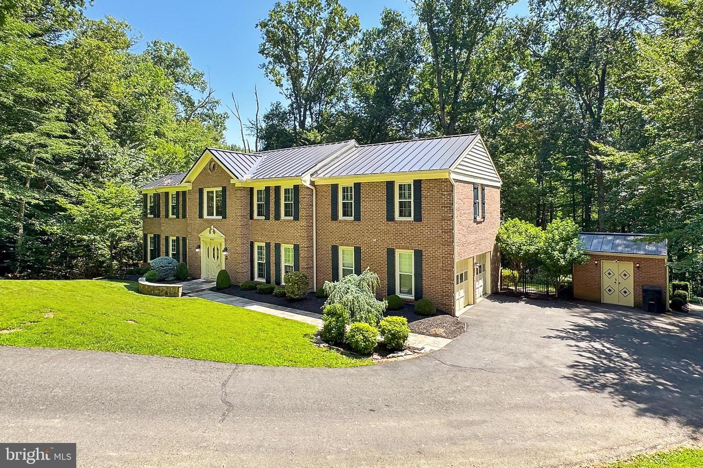 6365 YATES FORD RD, MANASSAS, Virginia 20111, 4 Bedrooms Bedrooms, ,3 BathroomsBathrooms,Residential,For sale,6365 YATES FORD RD,VAPW2096186 MLS # VAPW2096186