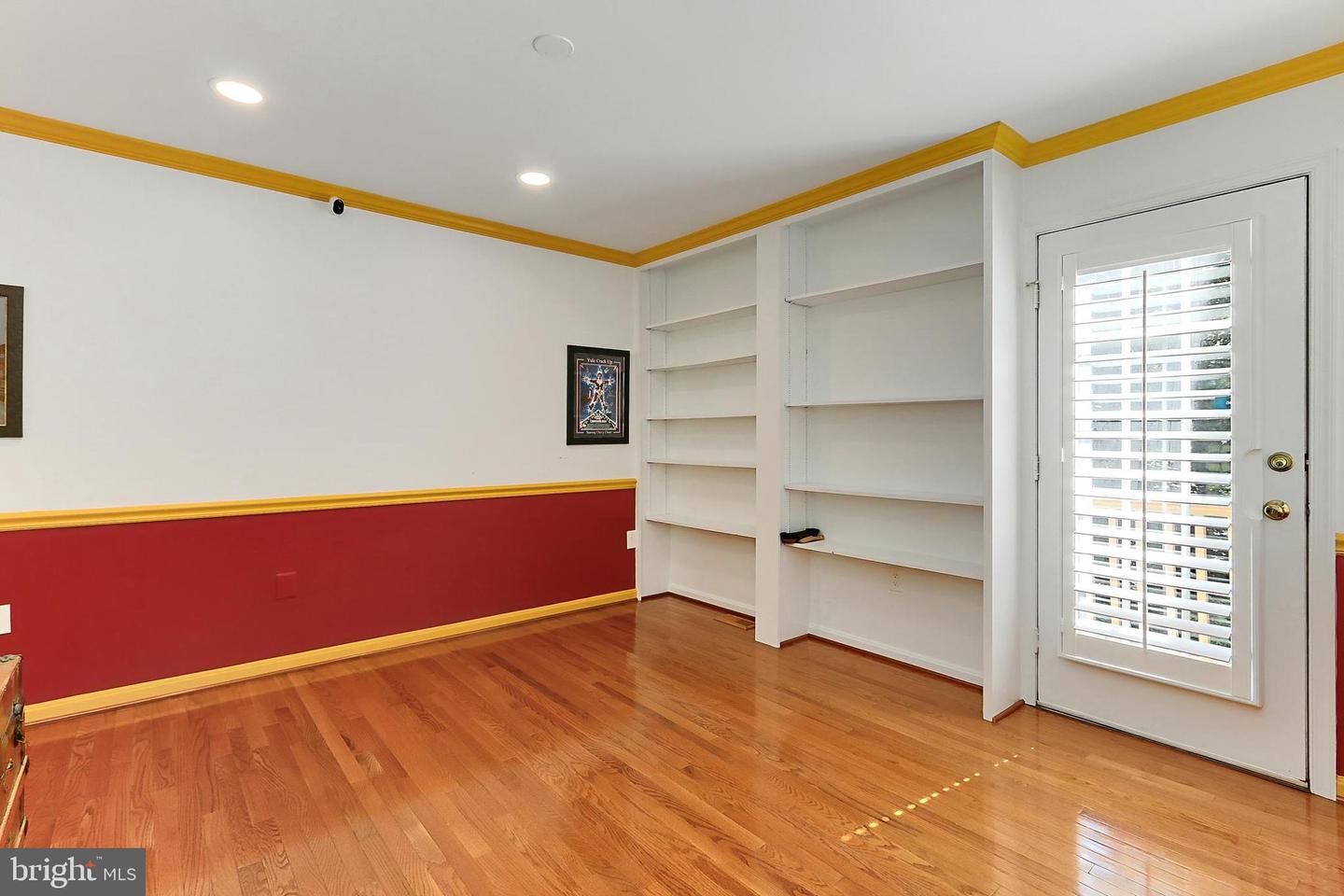 6365 YATES FORD RD, MANASSAS, Virginia 20111, 4 Bedrooms Bedrooms, ,3 BathroomsBathrooms,Residential,For sale,6365 YATES FORD RD,VAPW2096186 MLS # VAPW2096186