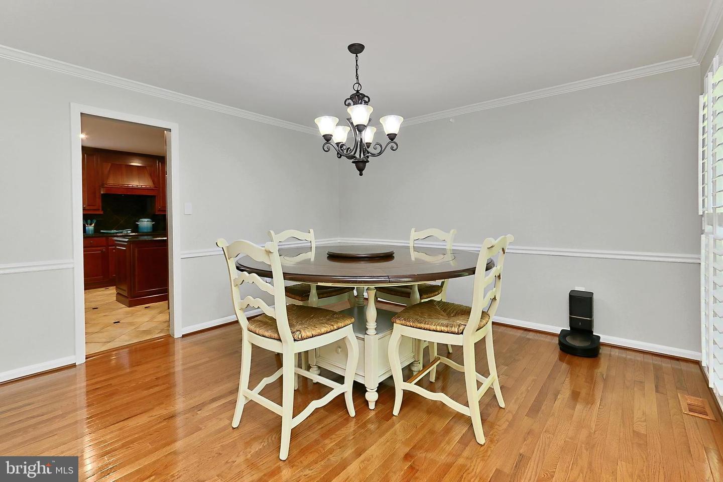 6365 YATES FORD RD, MANASSAS, Virginia 20111, 4 Bedrooms Bedrooms, ,3 BathroomsBathrooms,Residential,For sale,6365 YATES FORD RD,VAPW2096186 MLS # VAPW2096186