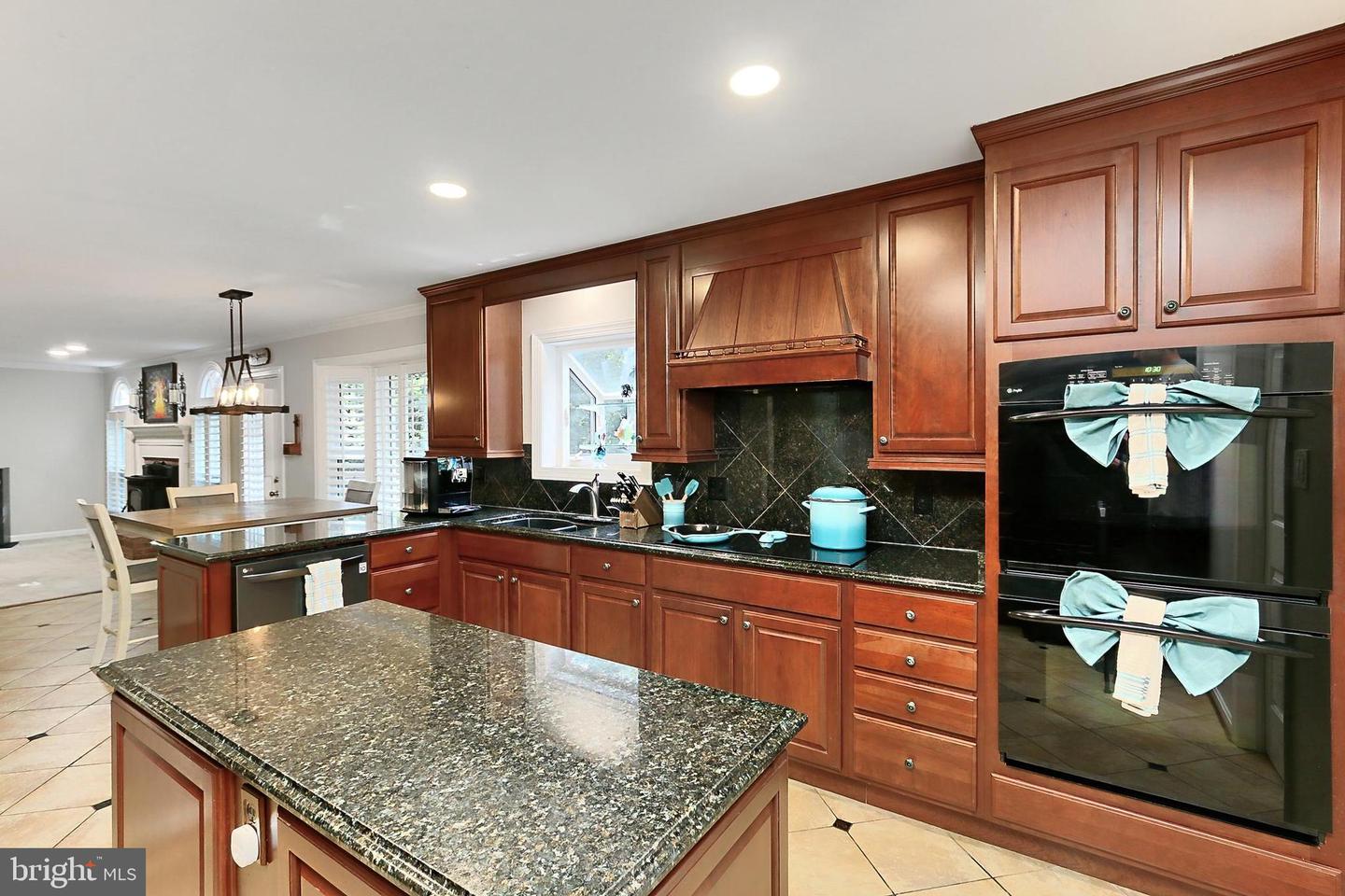 6365 YATES FORD RD, MANASSAS, Virginia 20111, 4 Bedrooms Bedrooms, ,3 BathroomsBathrooms,Residential,For sale,6365 YATES FORD RD,VAPW2096186 MLS # VAPW2096186