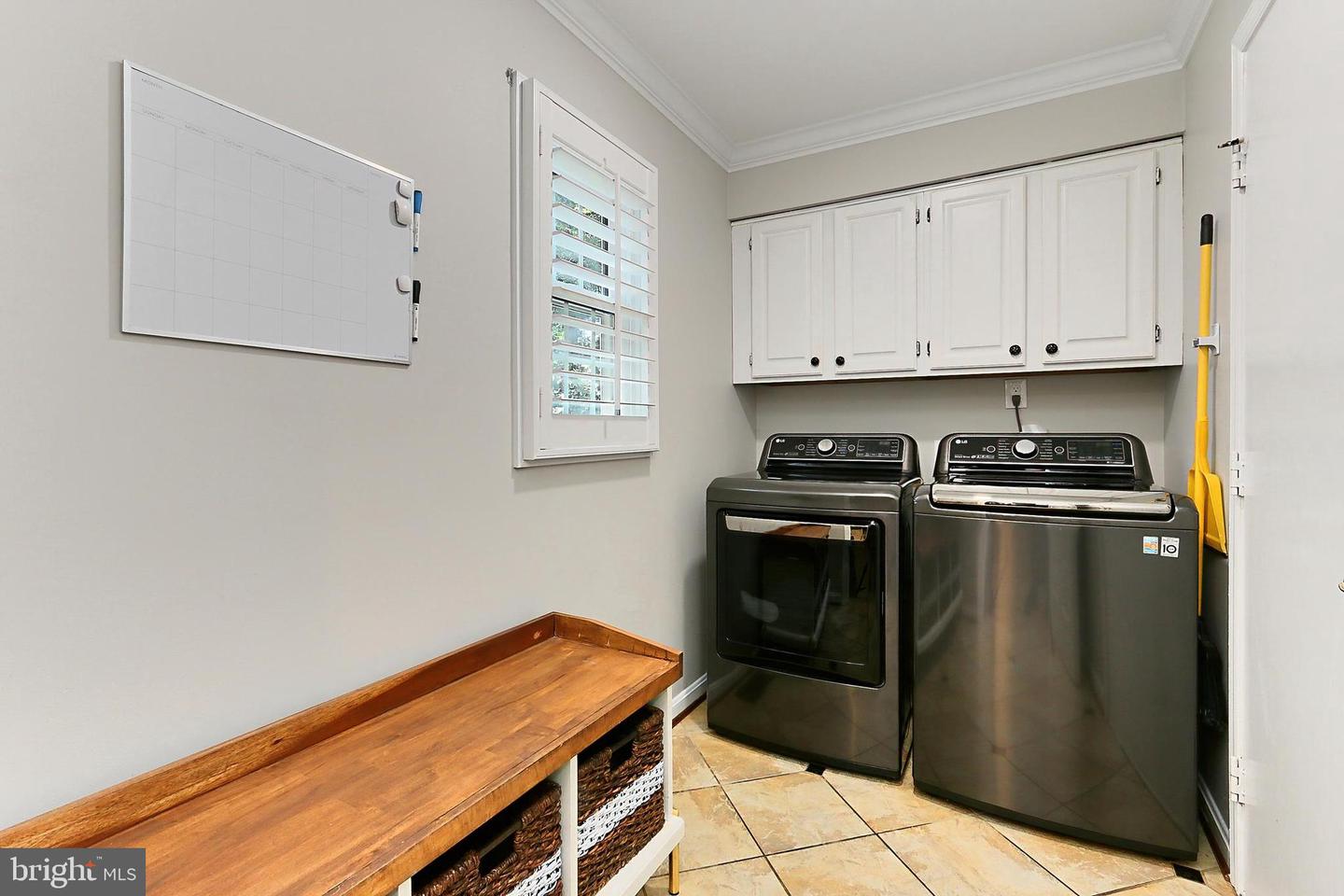 6365 YATES FORD RD, MANASSAS, Virginia 20111, 4 Bedrooms Bedrooms, ,3 BathroomsBathrooms,Residential,For sale,6365 YATES FORD RD,VAPW2096186 MLS # VAPW2096186