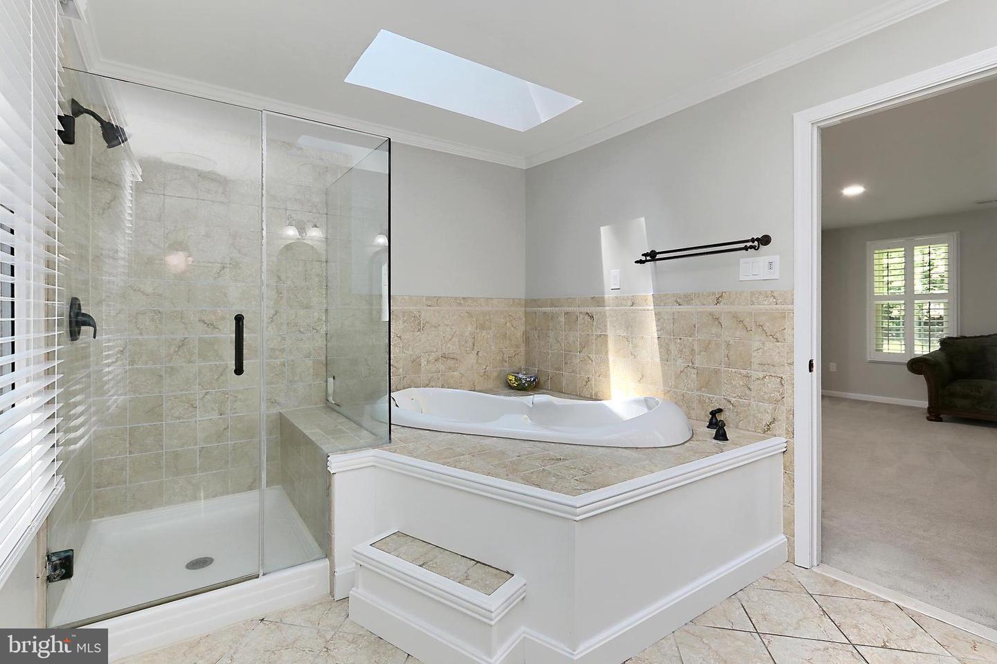 6365 YATES FORD RD, MANASSAS, Virginia 20111, 4 Bedrooms Bedrooms, ,3 BathroomsBathrooms,Residential,For sale,6365 YATES FORD RD,VAPW2096186 MLS # VAPW2096186