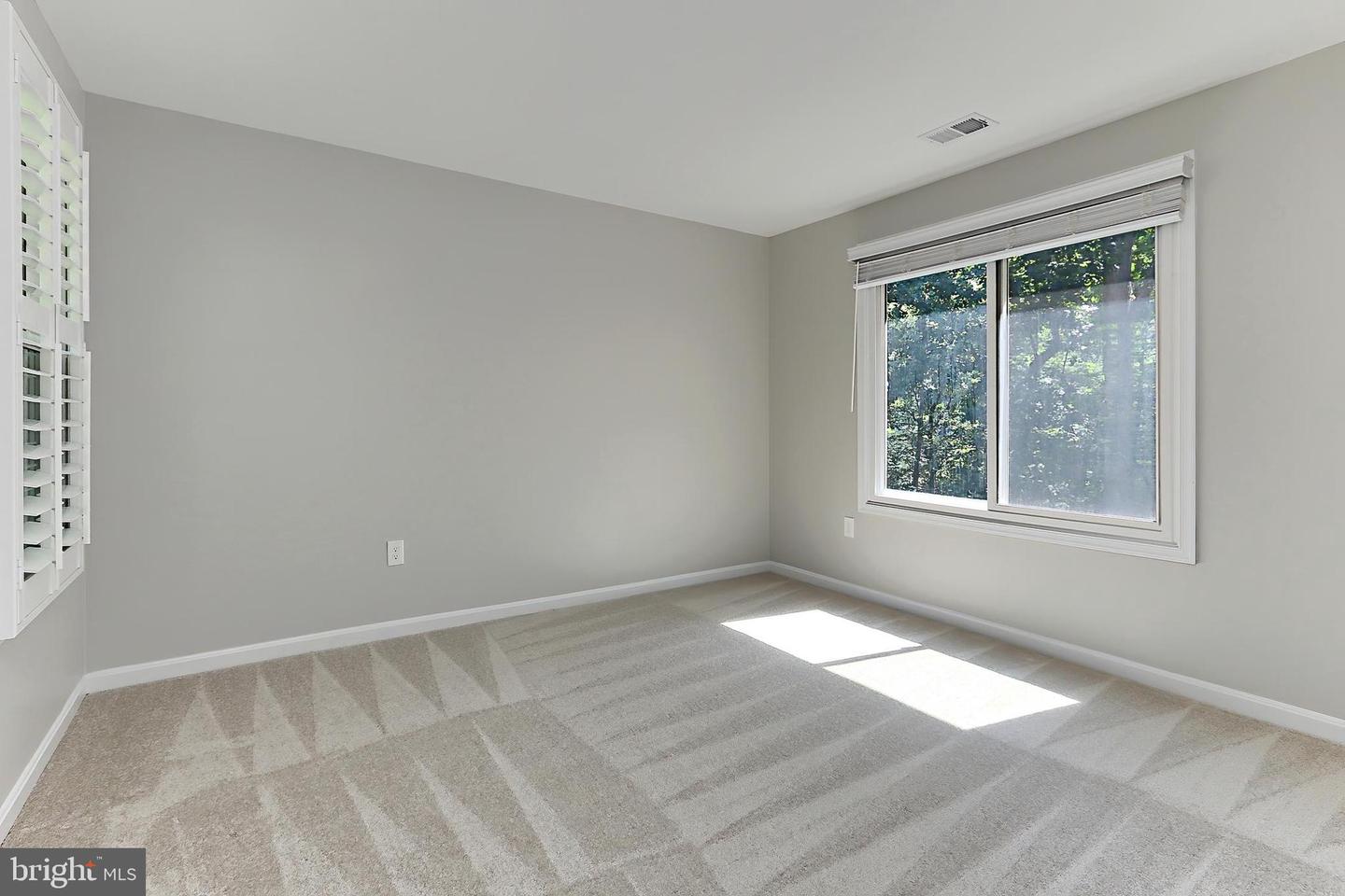 6365 YATES FORD RD, MANASSAS, Virginia 20111, 4 Bedrooms Bedrooms, ,3 BathroomsBathrooms,Residential,For sale,6365 YATES FORD RD,VAPW2096186 MLS # VAPW2096186