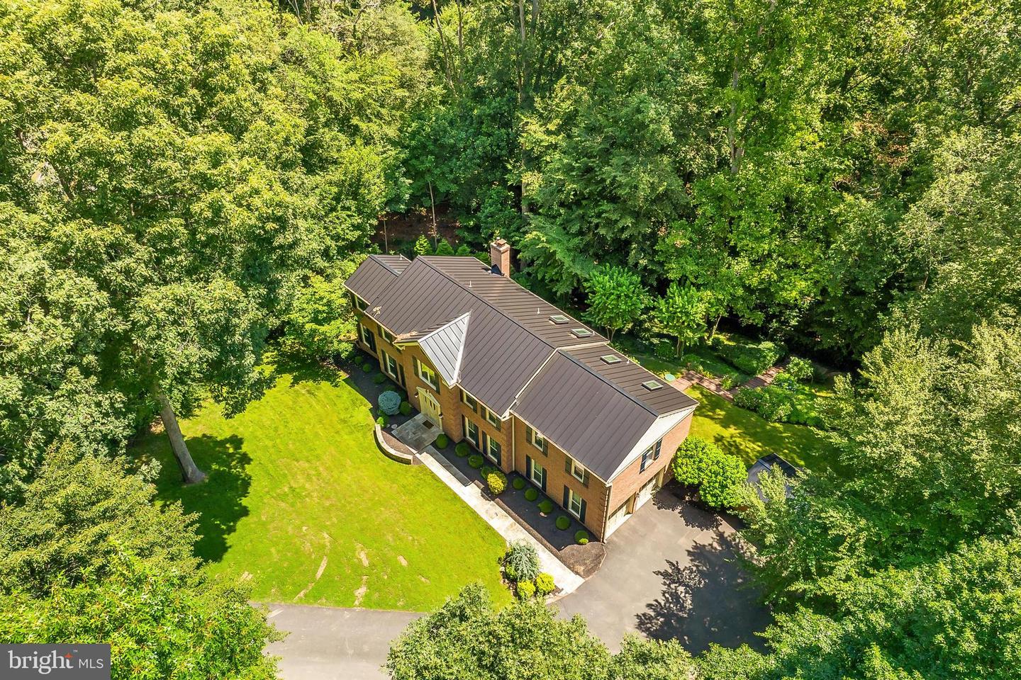 6365 YATES FORD RD, MANASSAS, Virginia 20111, 4 Bedrooms Bedrooms, ,3 BathroomsBathrooms,Residential,For sale,6365 YATES FORD RD,VAPW2096186 MLS # VAPW2096186