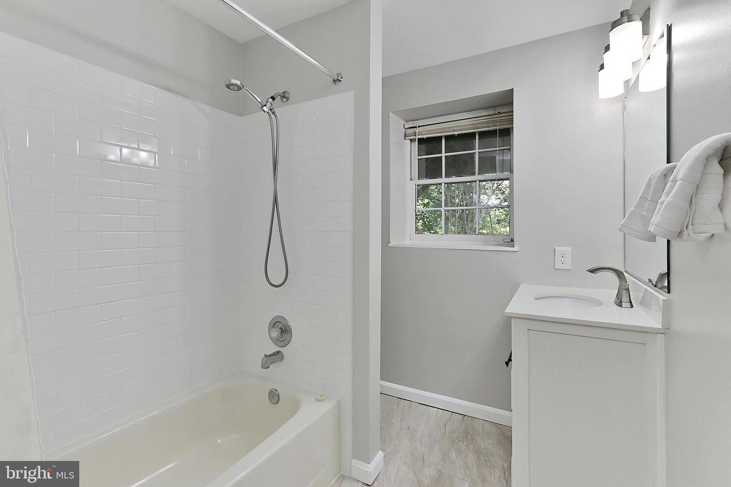 6365 YATES FORD RD, MANASSAS, Virginia 20111, 4 Bedrooms Bedrooms, ,3 BathroomsBathrooms,Residential,For sale,6365 YATES FORD RD,VAPW2096186 MLS # VAPW2096186