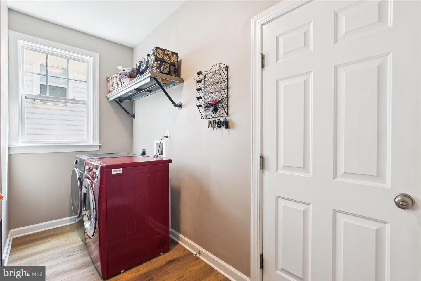 9807 AMSTERDAM ST, LORTON, Virginia 22079, 4 Bedrooms Bedrooms, ,3 BathroomsBathrooms,Residential,For sale,9807 AMSTERDAM ST,VAFX2245352 MLS # VAFX2245352