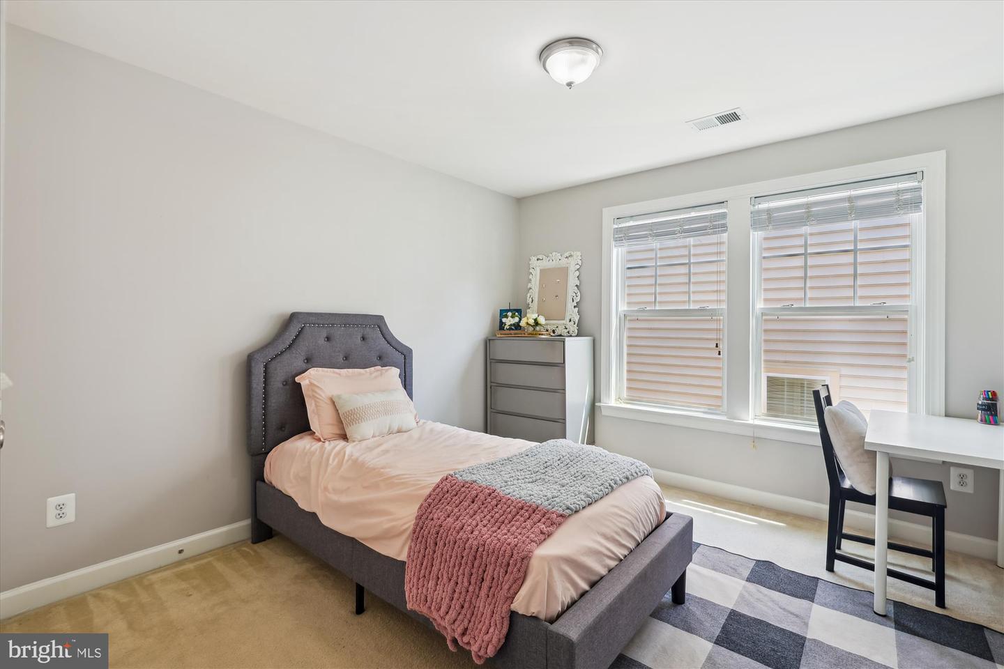 9807 AMSTERDAM ST, LORTON, Virginia 22079, 4 Bedrooms Bedrooms, ,3 BathroomsBathrooms,Residential,For sale,9807 AMSTERDAM ST,VAFX2245352 MLS # VAFX2245352