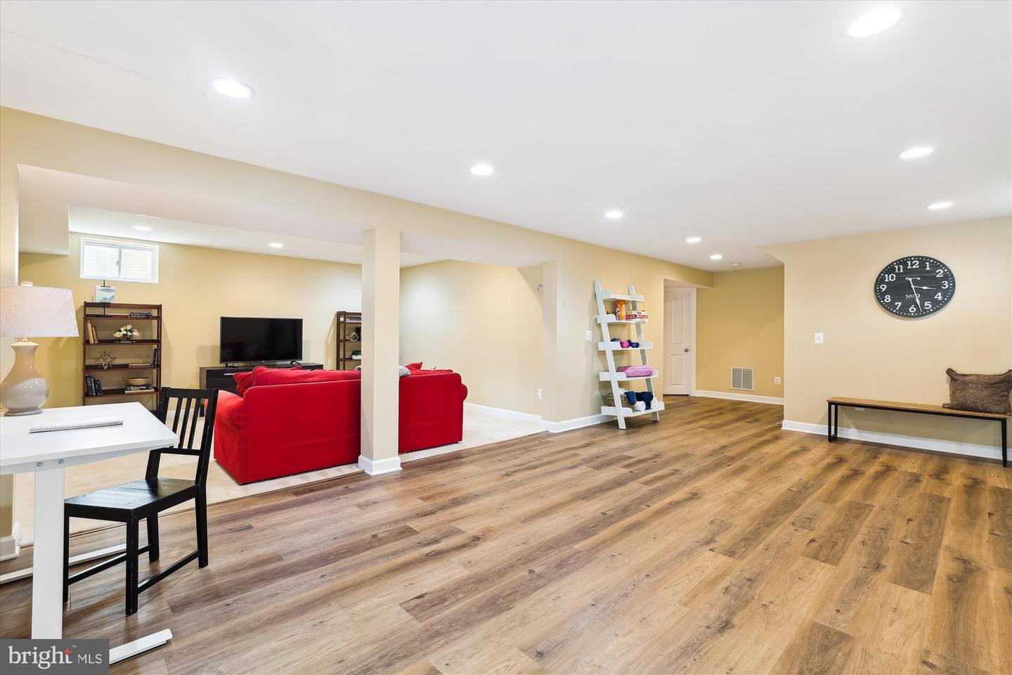 9807 AMSTERDAM ST, LORTON, Virginia 22079, 4 Bedrooms Bedrooms, ,3 BathroomsBathrooms,Residential,For sale,9807 AMSTERDAM ST,VAFX2245352 MLS # VAFX2245352