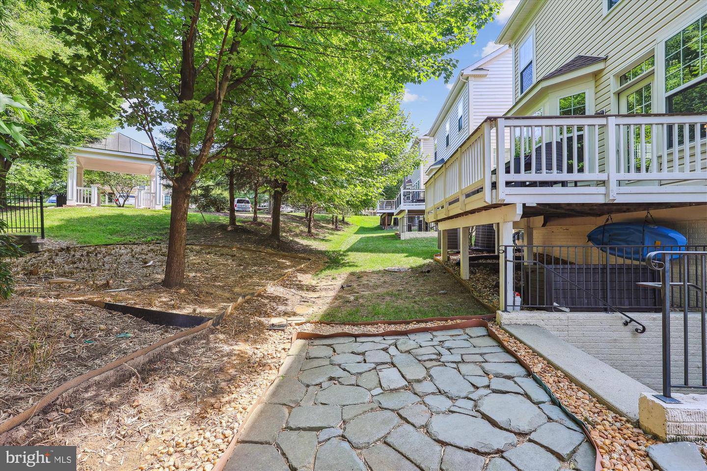 9807 AMSTERDAM ST, LORTON, Virginia 22079, 4 Bedrooms Bedrooms, ,3 BathroomsBathrooms,Residential,For sale,9807 AMSTERDAM ST,VAFX2245352 MLS # VAFX2245352