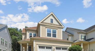 9807 AMSTERDAM ST, LORTON, Virginia 22079, 4 Bedrooms Bedrooms, ,3 BathroomsBathrooms,Residential,For sale,9807 AMSTERDAM ST,VAFX2245352 MLS # VAFX2245352