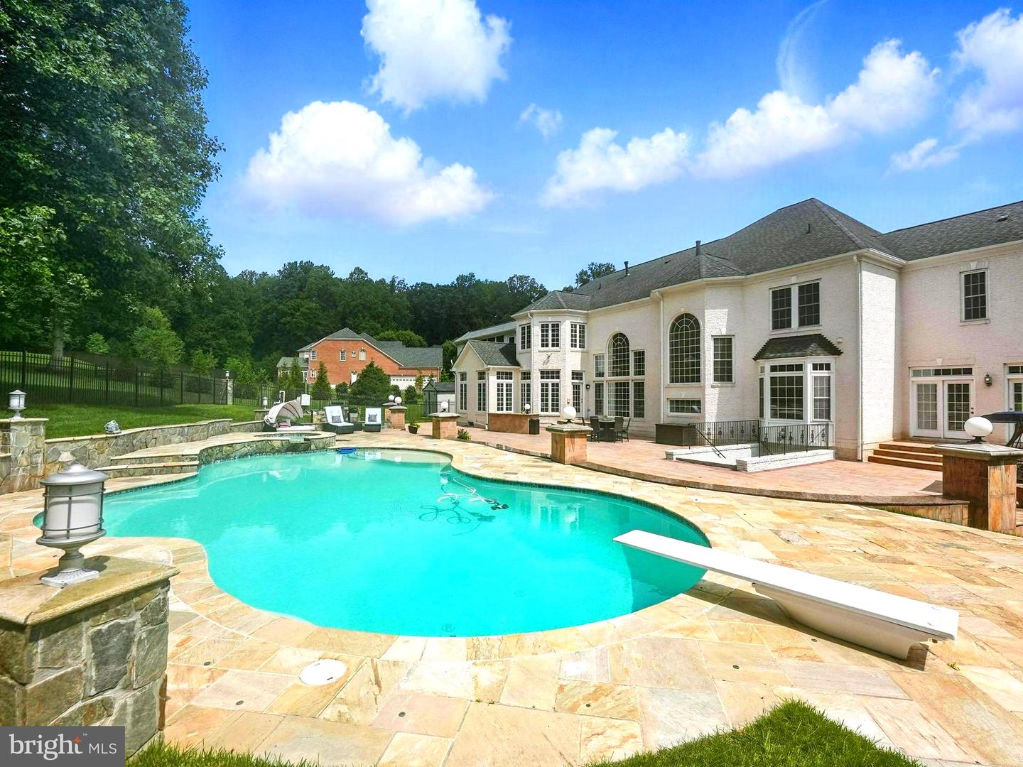 2506 COULTER LN, OAKTON, Virginia 22124, 6 Bedrooms Bedrooms, ,5 BathroomsBathrooms,Residential,For sale,2506 COULTER LN,VAFX2245466 MLS # VAFX2245466