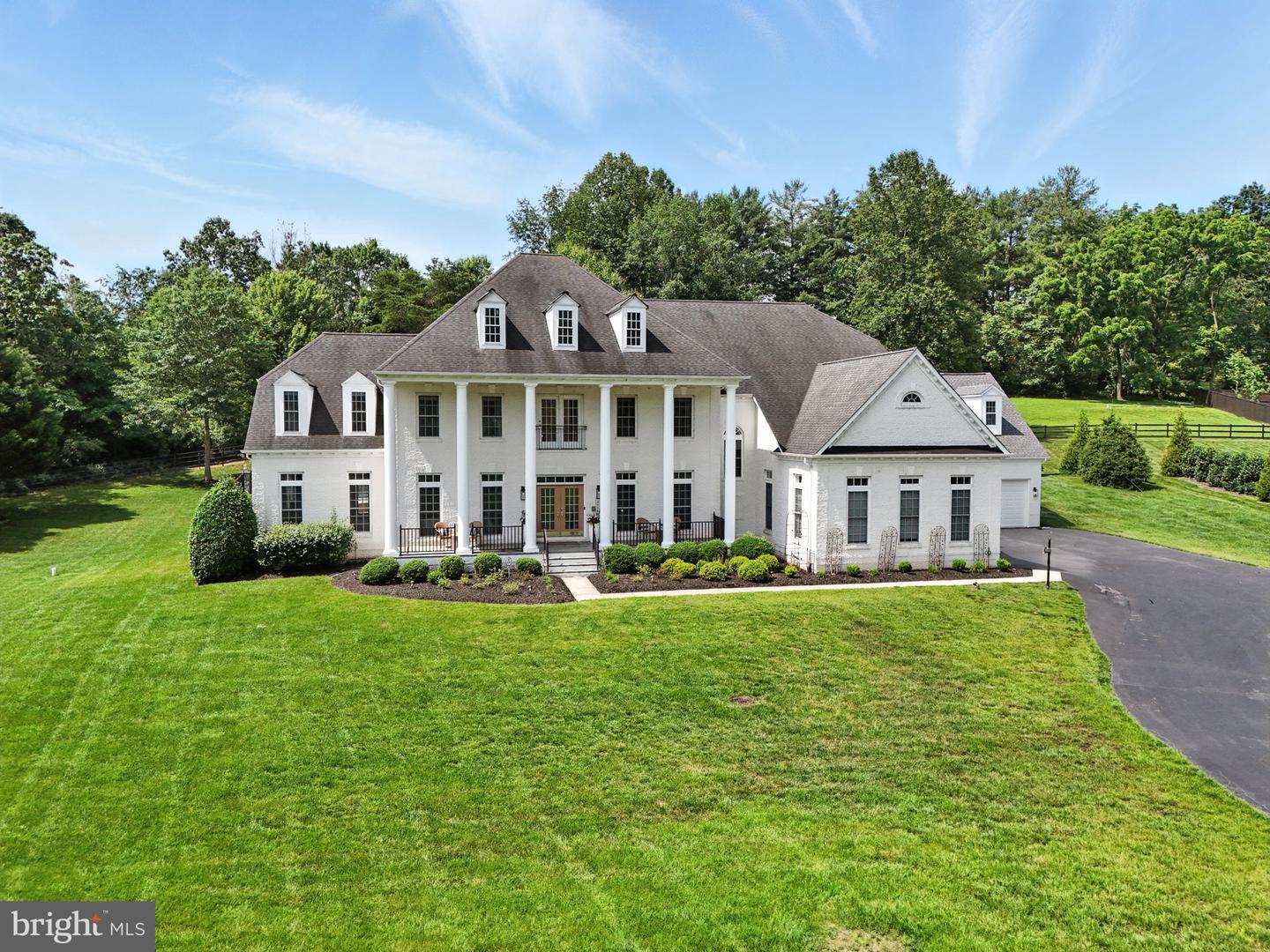 2506 COULTER LN, OAKTON, Virginia 22124, 6 Bedrooms Bedrooms, ,5 BathroomsBathrooms,Residential,For sale,2506 COULTER LN,VAFX2245466 MLS # VAFX2245466