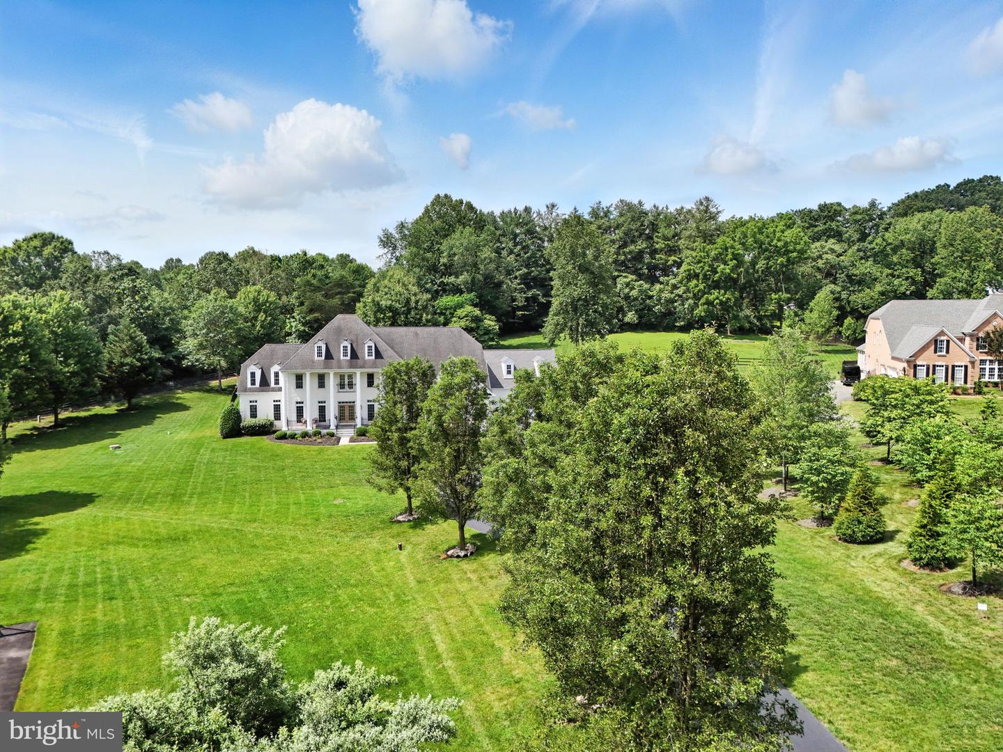 2506 COULTER LN, OAKTON, Virginia 22124, 6 Bedrooms Bedrooms, ,5 BathroomsBathrooms,Residential,For sale,2506 COULTER LN,VAFX2245466 MLS # VAFX2245466
