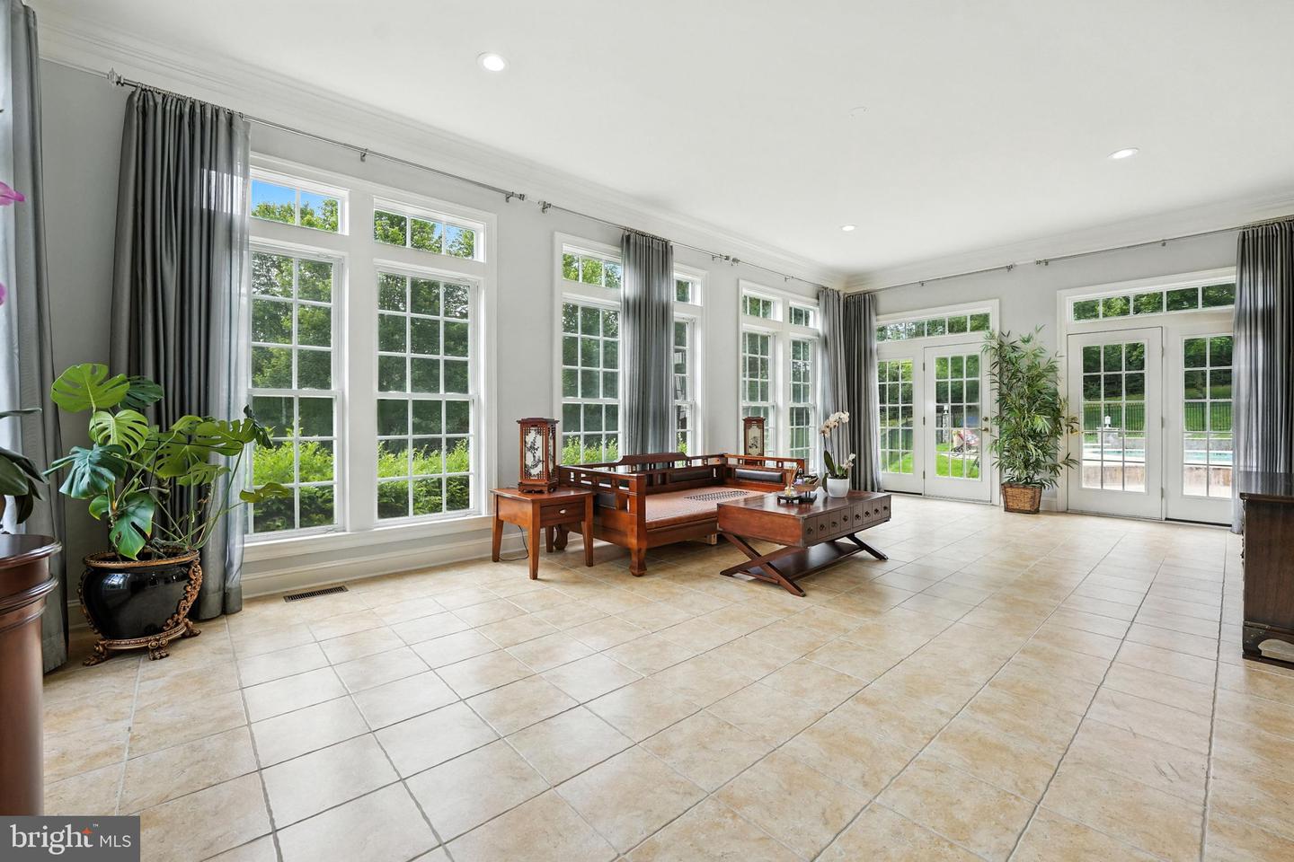2506 COULTER LN, OAKTON, Virginia 22124, 6 Bedrooms Bedrooms, ,5 BathroomsBathrooms,Residential,For sale,2506 COULTER LN,VAFX2245466 MLS # VAFX2245466