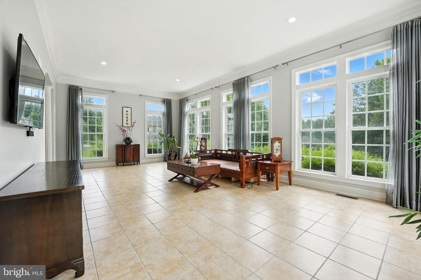 2506 COULTER LN, OAKTON, Virginia 22124, 6 Bedrooms Bedrooms, ,5 BathroomsBathrooms,Residential,For sale,2506 COULTER LN,VAFX2245466 MLS # VAFX2245466