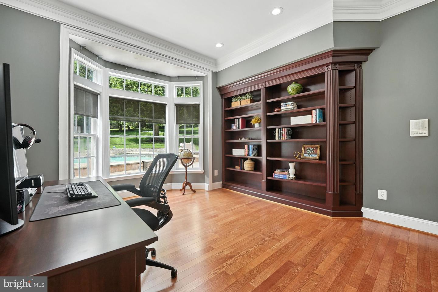 2506 COULTER LN, OAKTON, Virginia 22124, 6 Bedrooms Bedrooms, ,5 BathroomsBathrooms,Residential,For sale,2506 COULTER LN,VAFX2245466 MLS # VAFX2245466